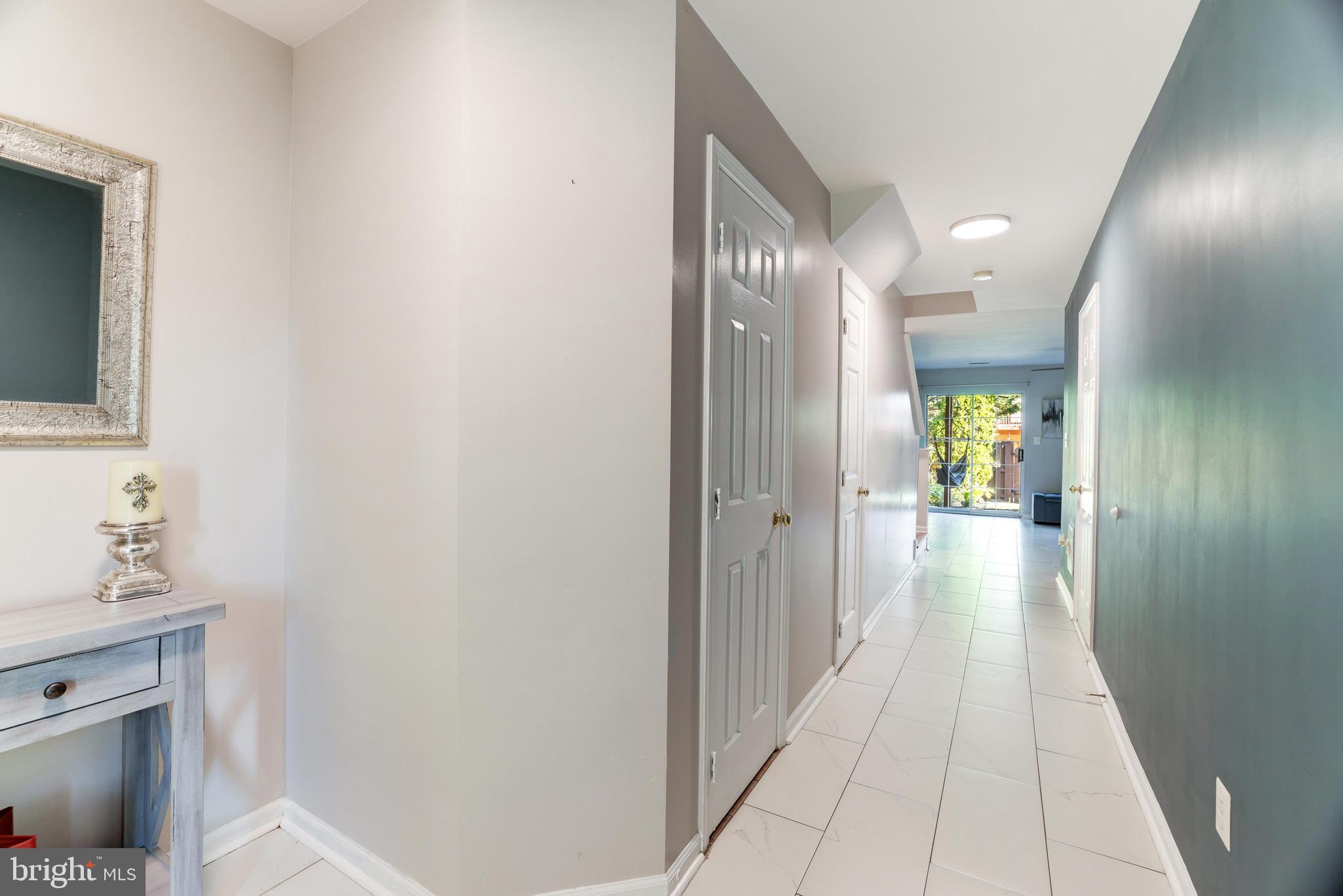 TRAILSIDE - Residential