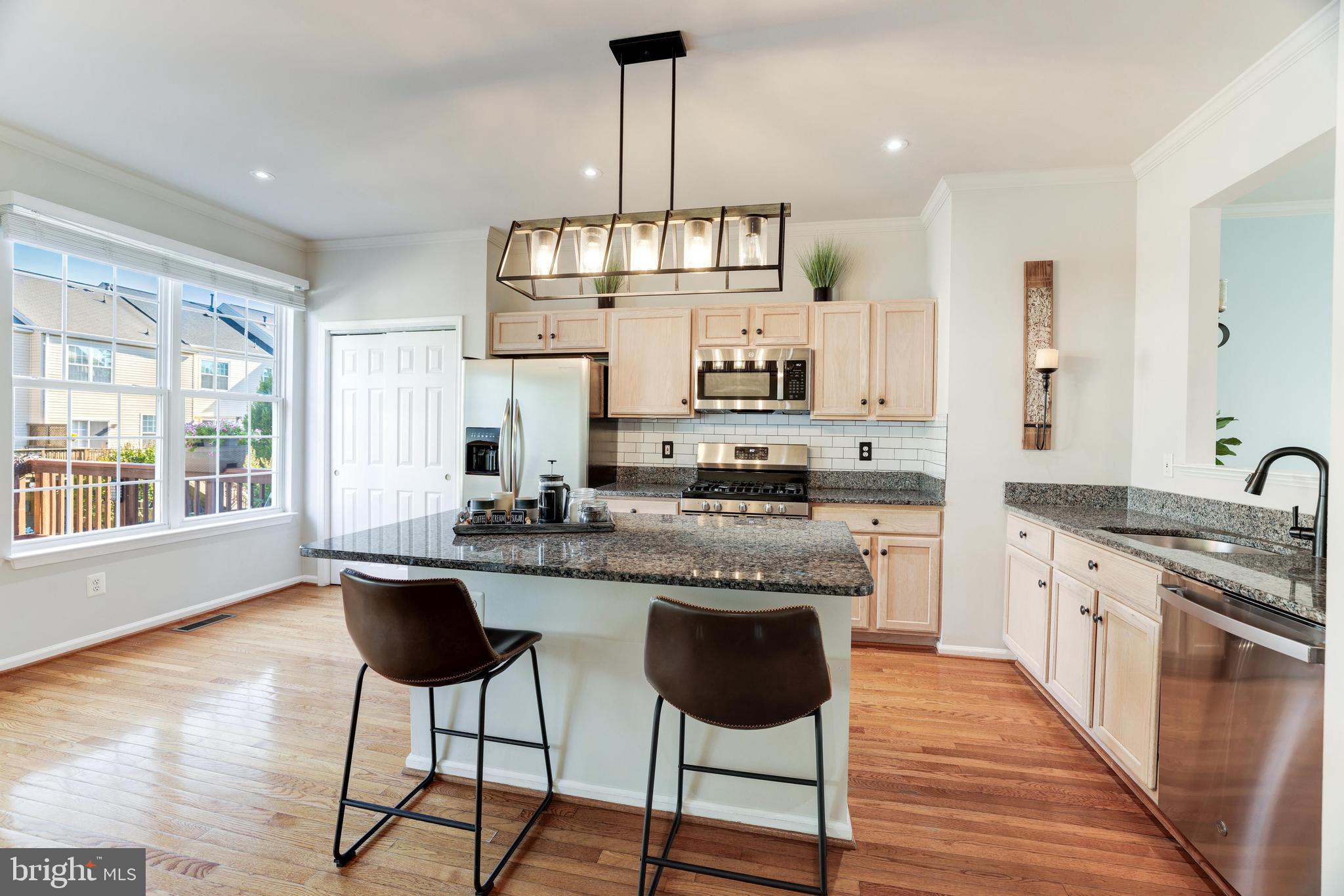 TRAILSIDE - Residential