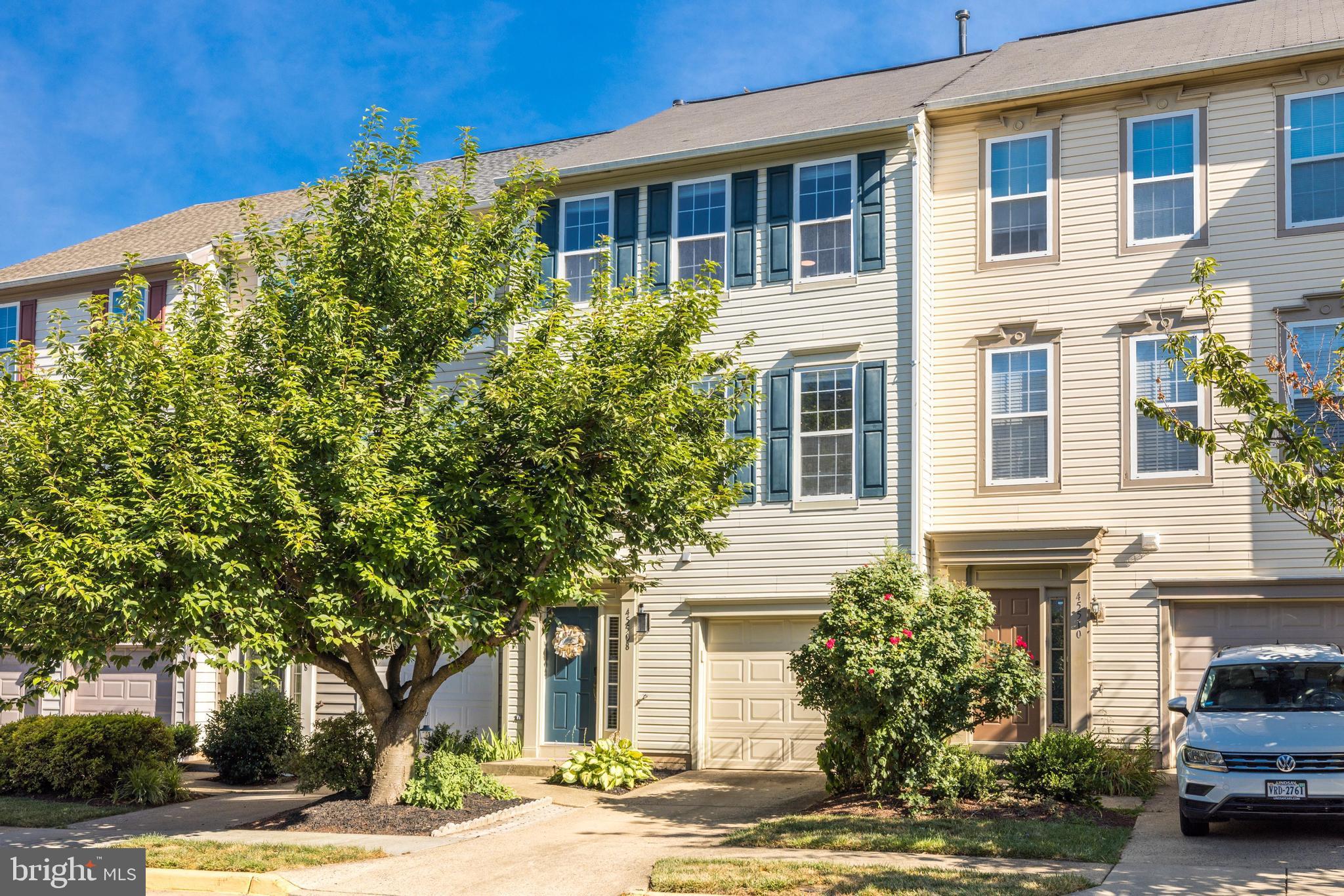 TRAILSIDE - Residential