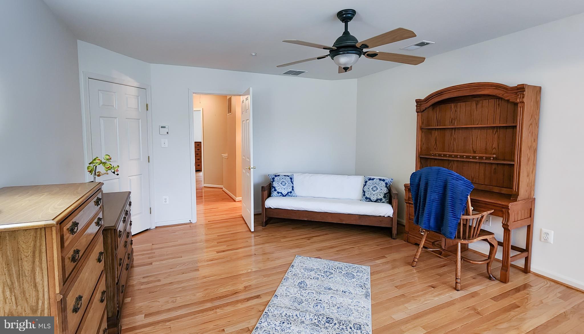 DEARBOUGHT - Residential