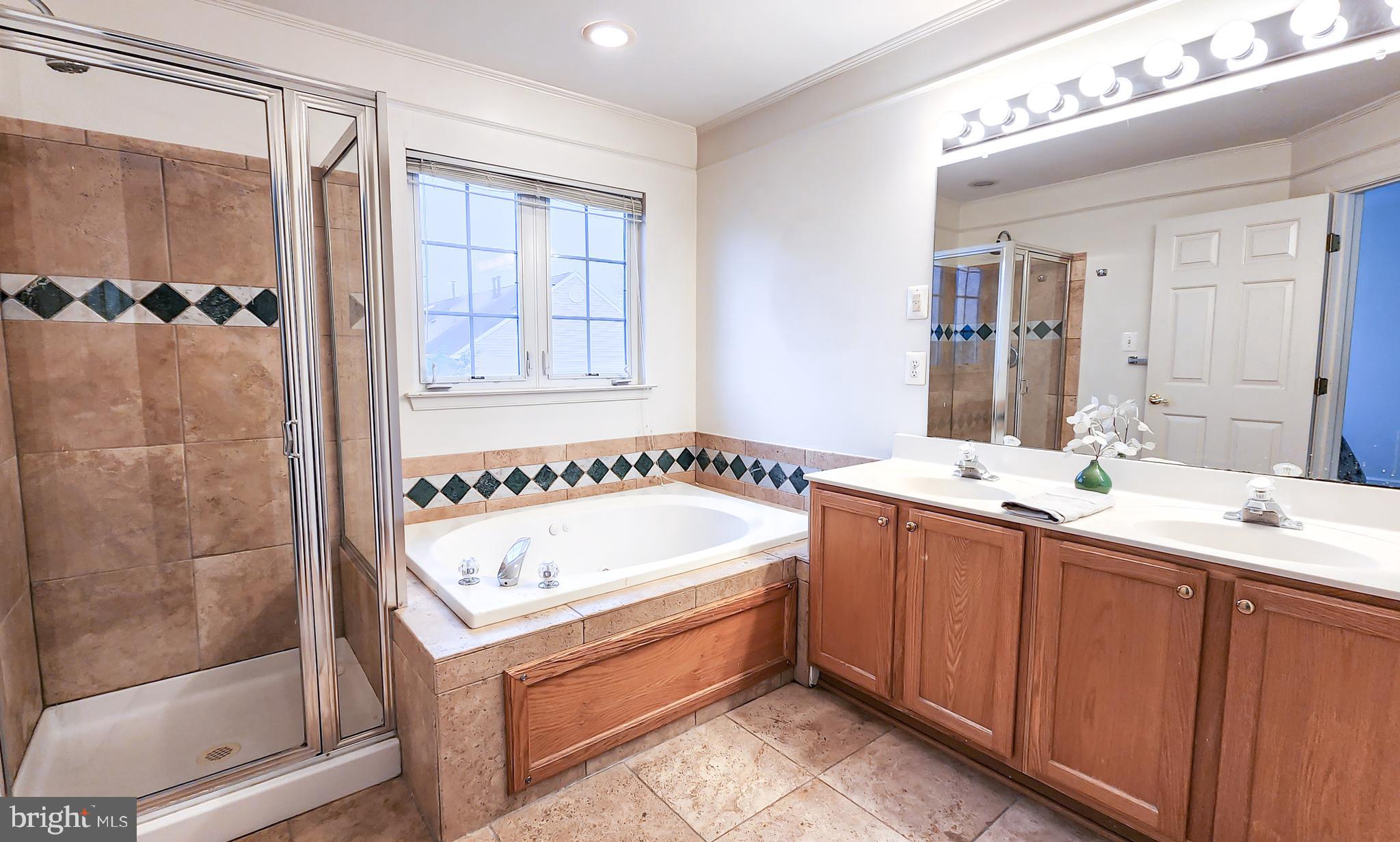 DEARBOUGHT - Residential