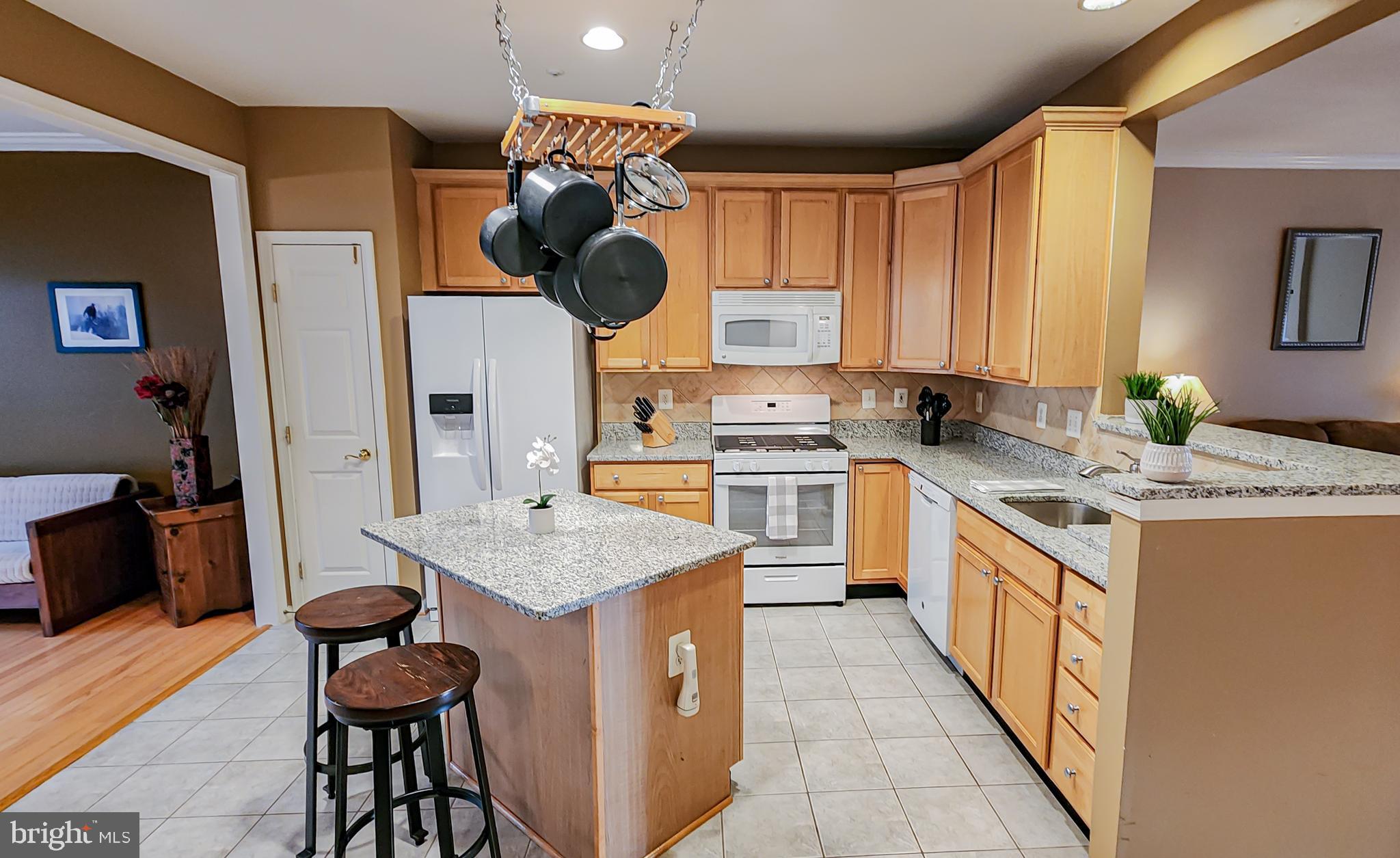 DEARBOUGHT - Residential