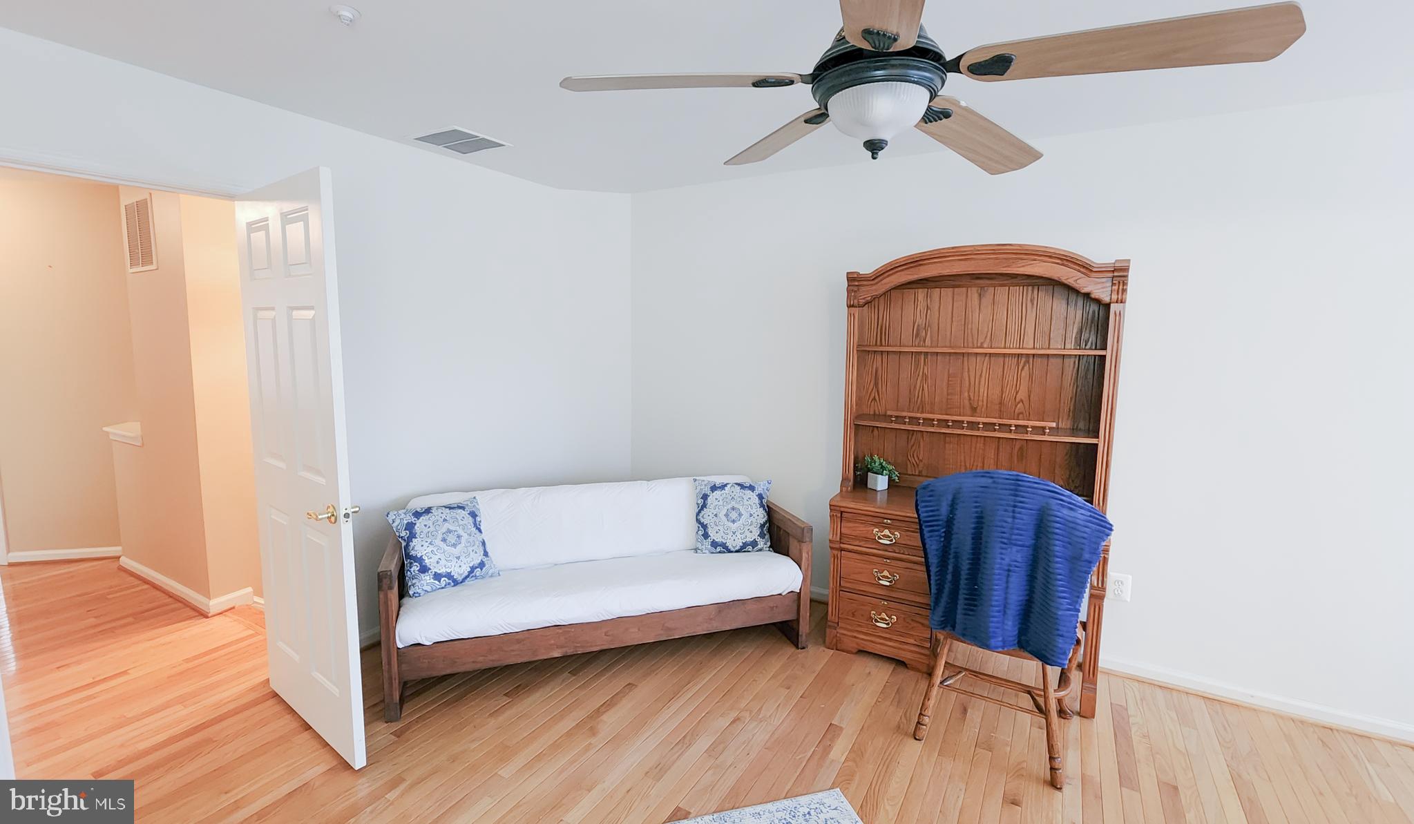 DEARBOUGHT - Residential