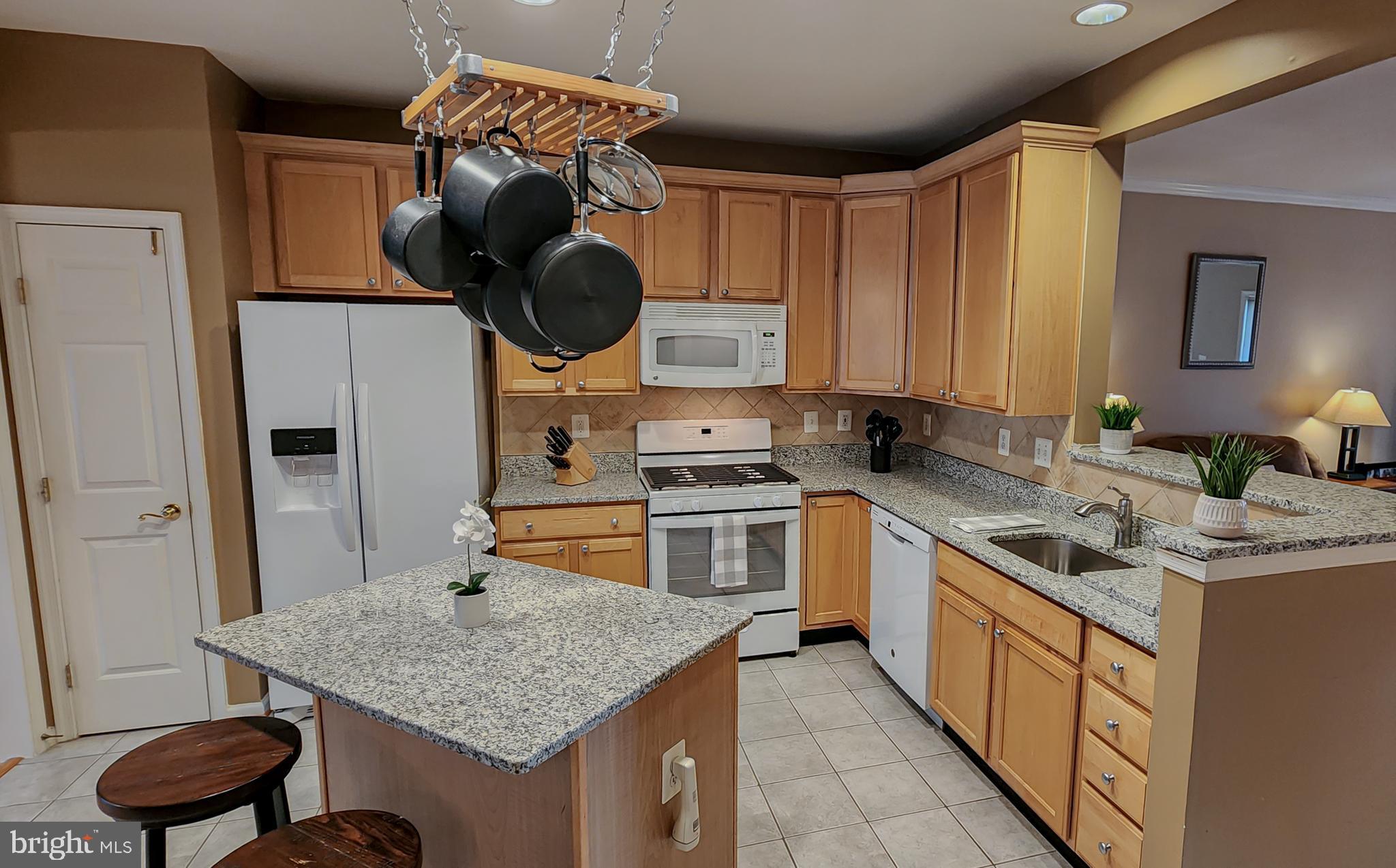 DEARBOUGHT - Residential