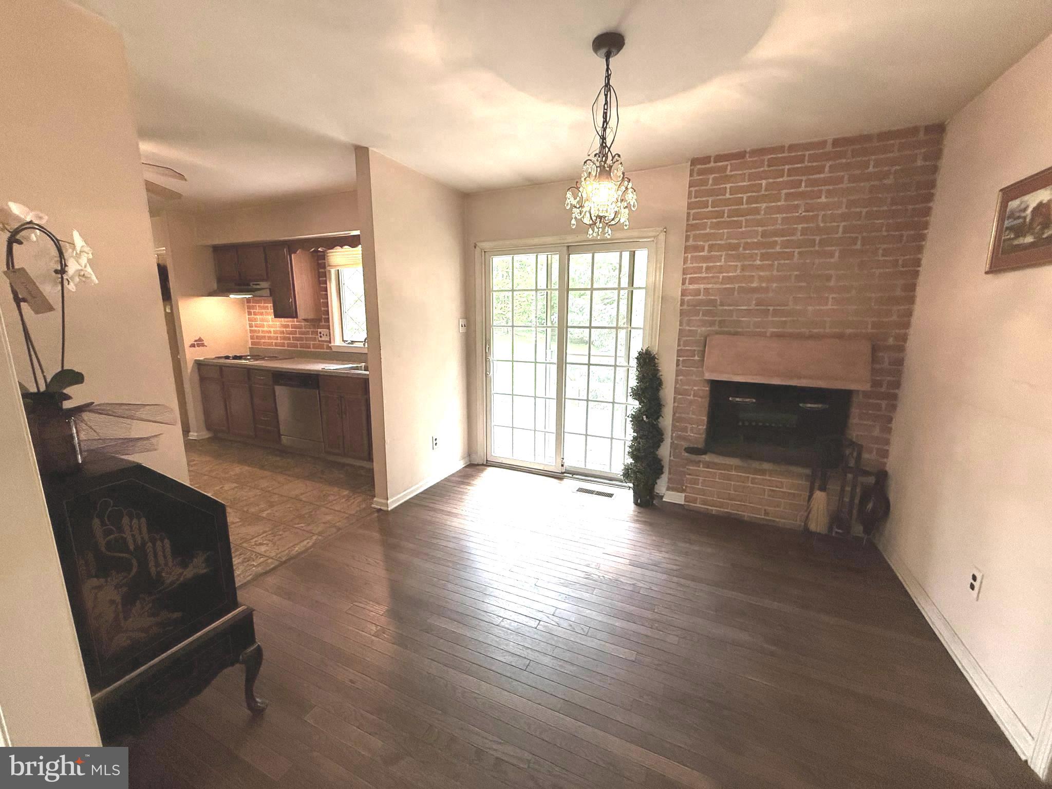 SMITHBRIDGE ESTS - Residential
