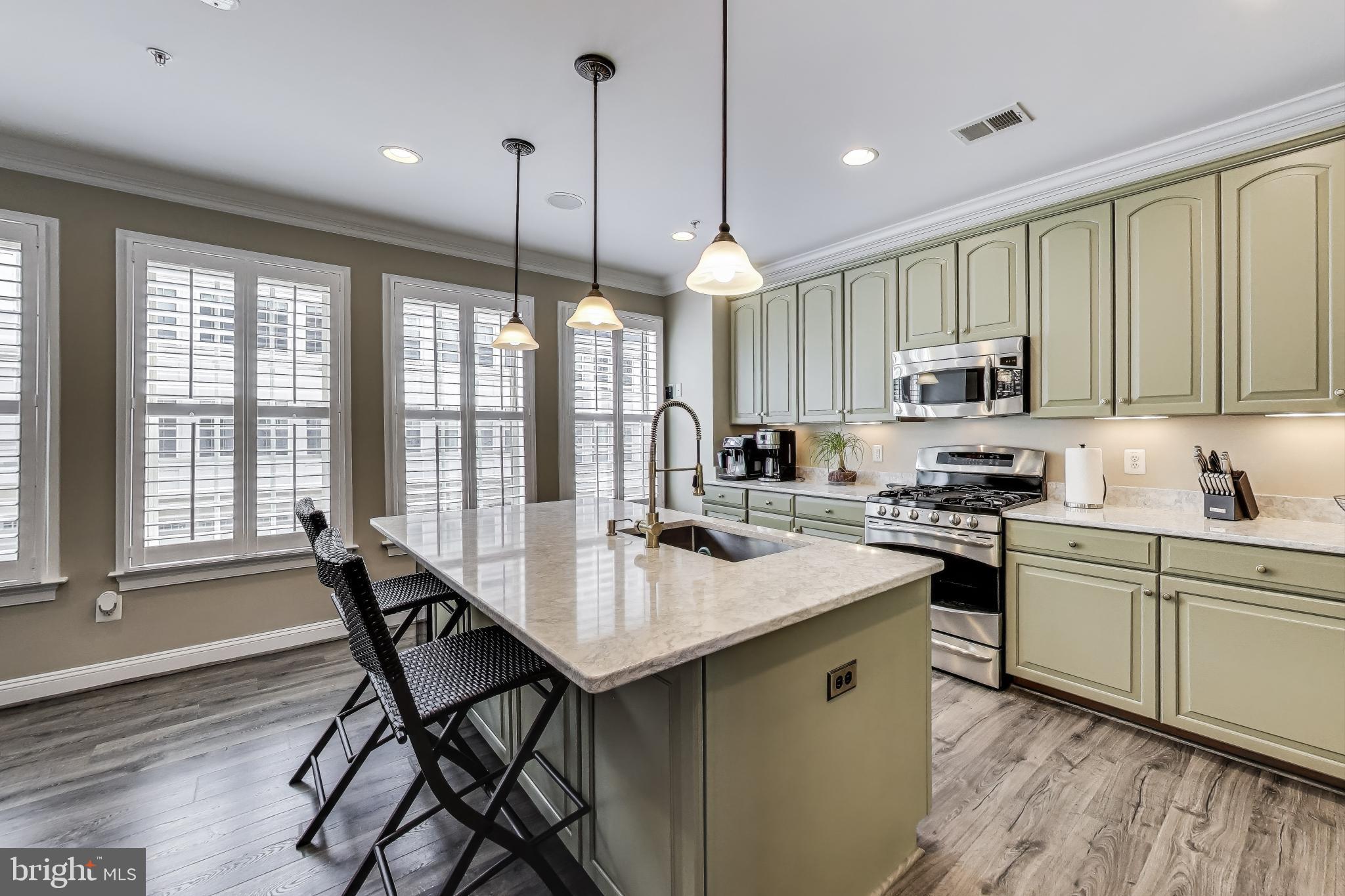 NATIONAL HARBOR - Residential Lease