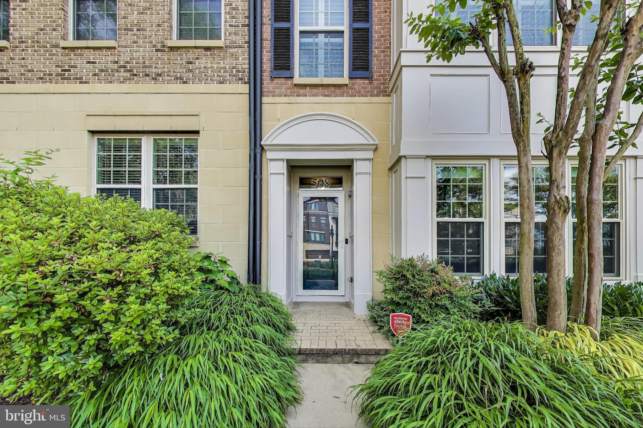 NATIONAL HARBOR - Residential Lease