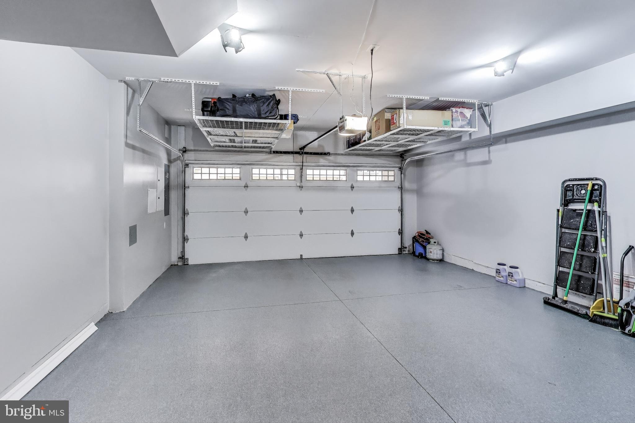 NATIONAL HARBOR - Residential Lease