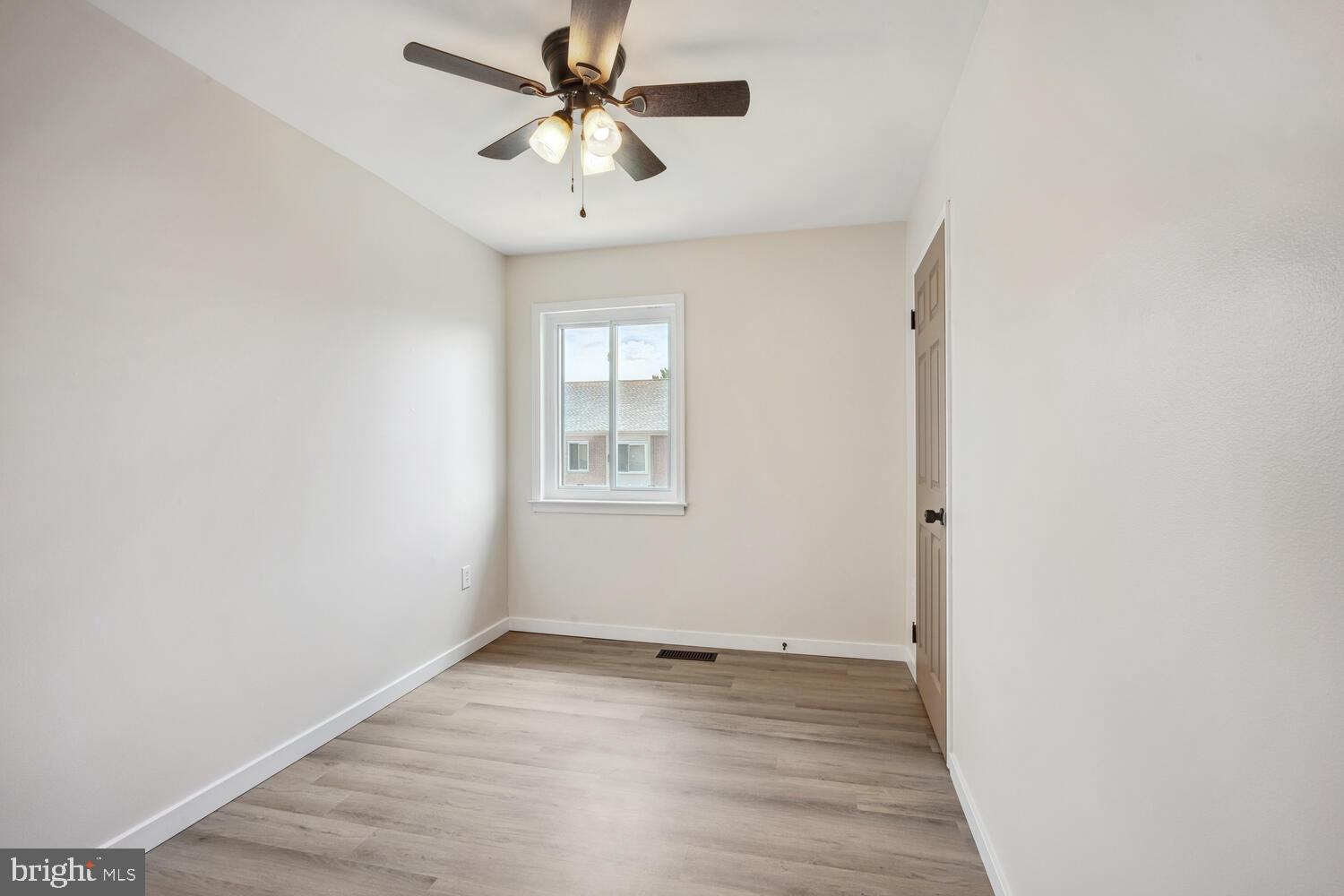 TERRACE TOWNHOUSES OF ANNANDALE - Residential Lease