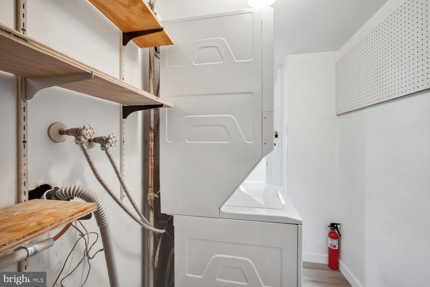 TERRACE TOWNHOUSES OF ANNANDALE - Residential Lease