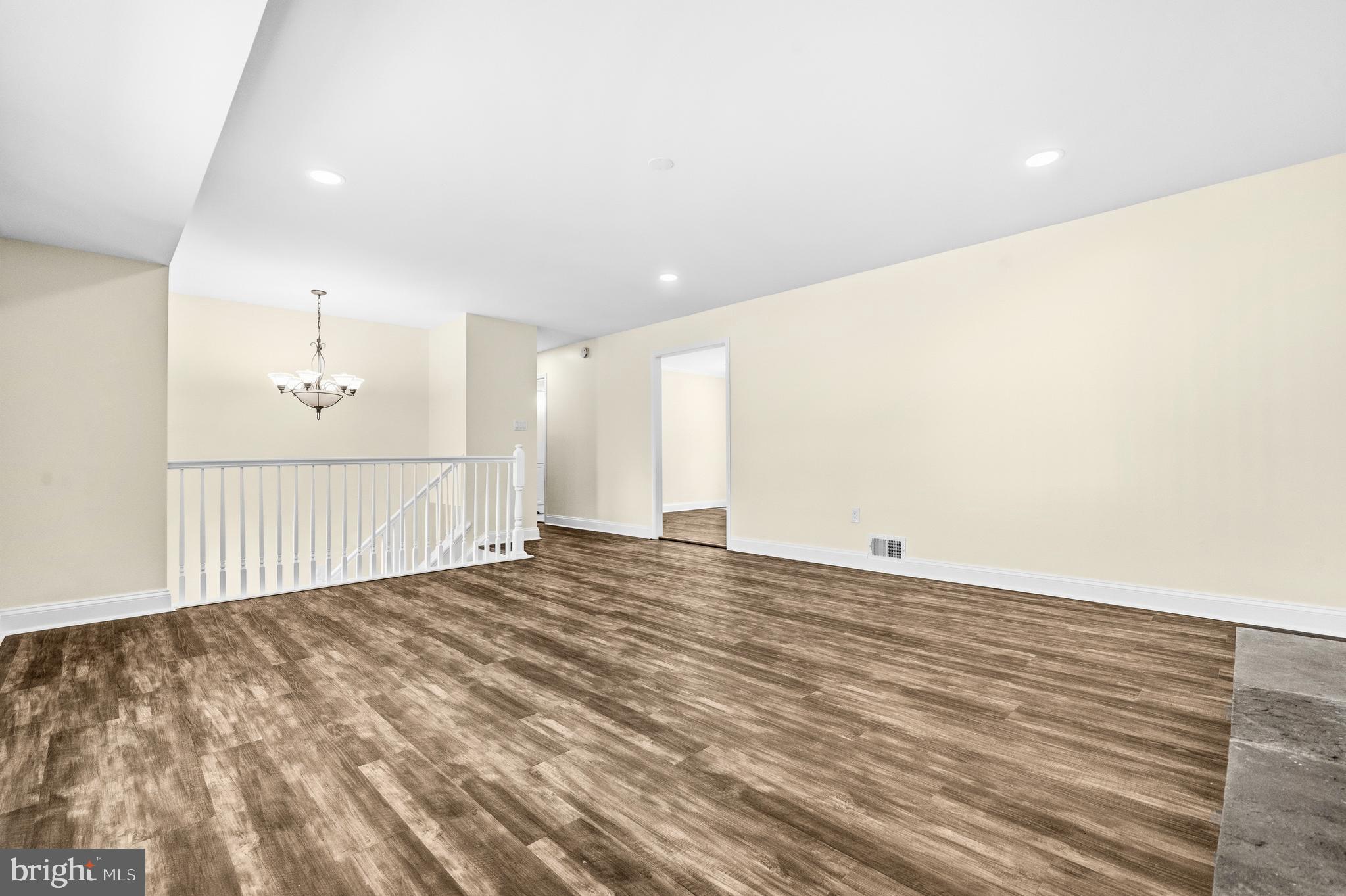 WOODBERRY FOREST - Residential