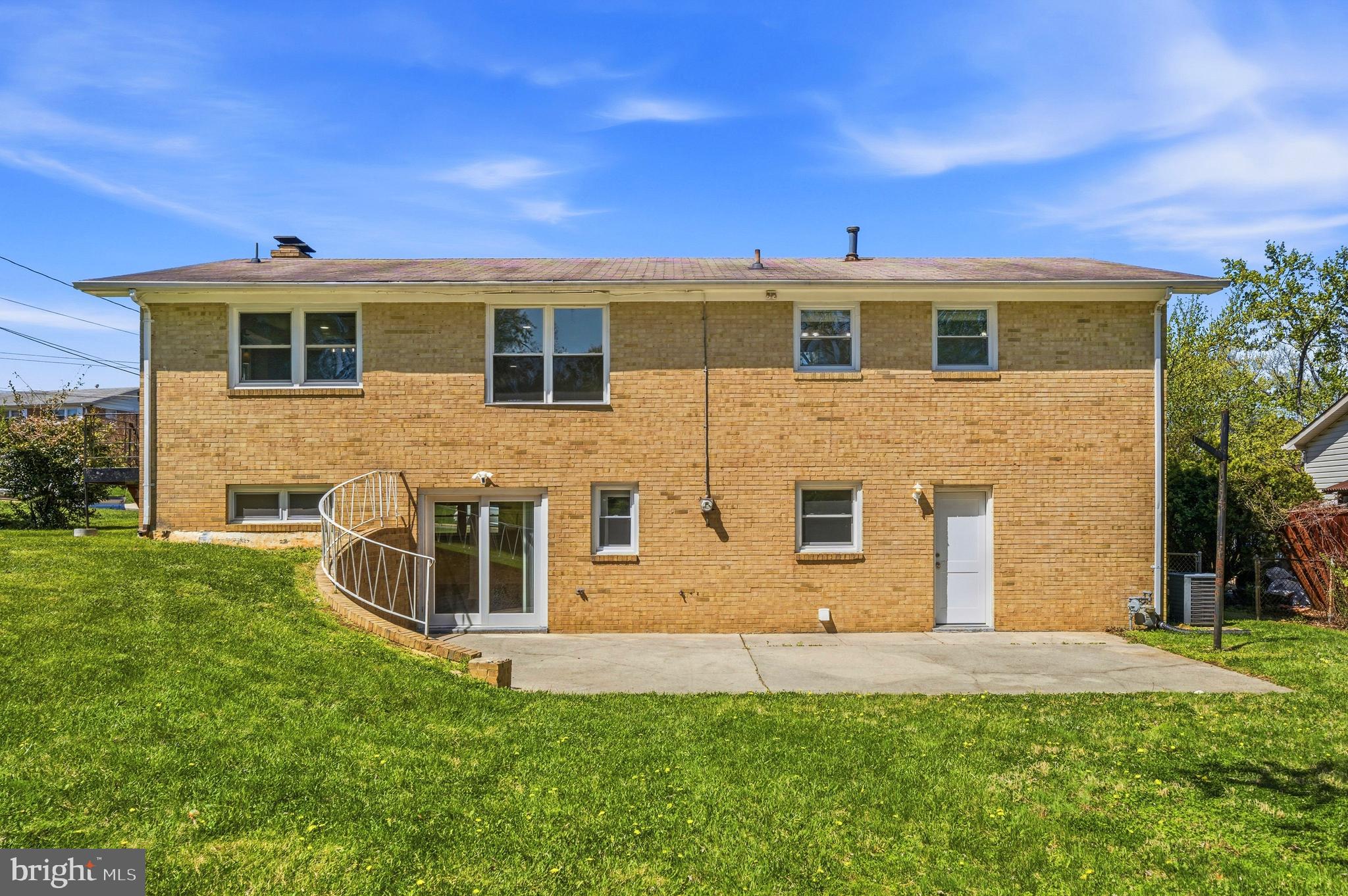 WOODBERRY FOREST - Residential