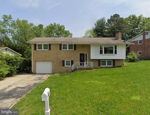 Photo of 6304 Westridge Court, TEMPLE HILLS, MD 20748 (MLS # MDPG2198250)