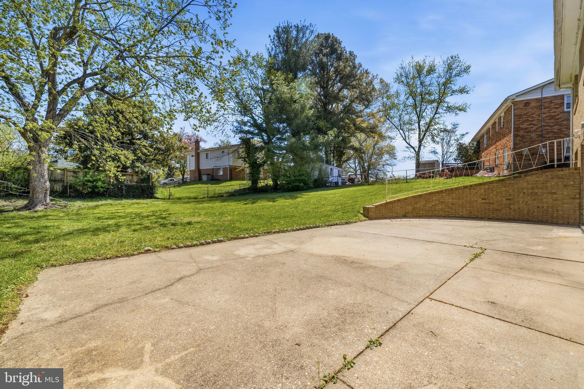 WOODBERRY FOREST - Residential