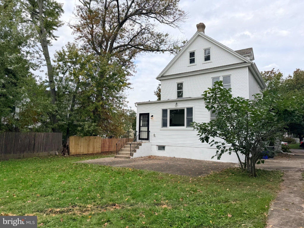 Photo of 16 W Greenwood Avenue, OAKLYN, NJ 08107 (MLS # NJCD2128946)