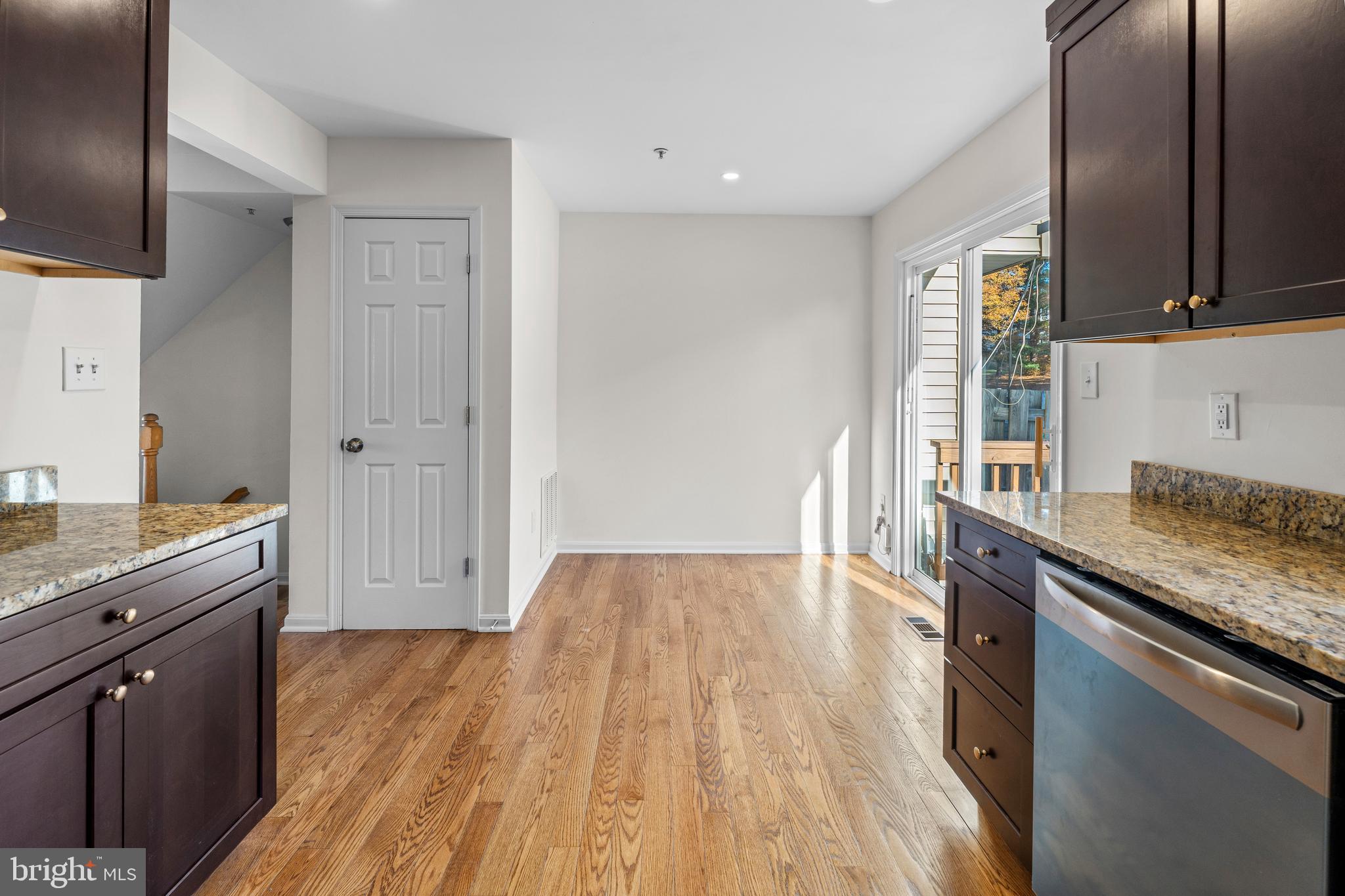 REGENCY MEADOWS - Residential