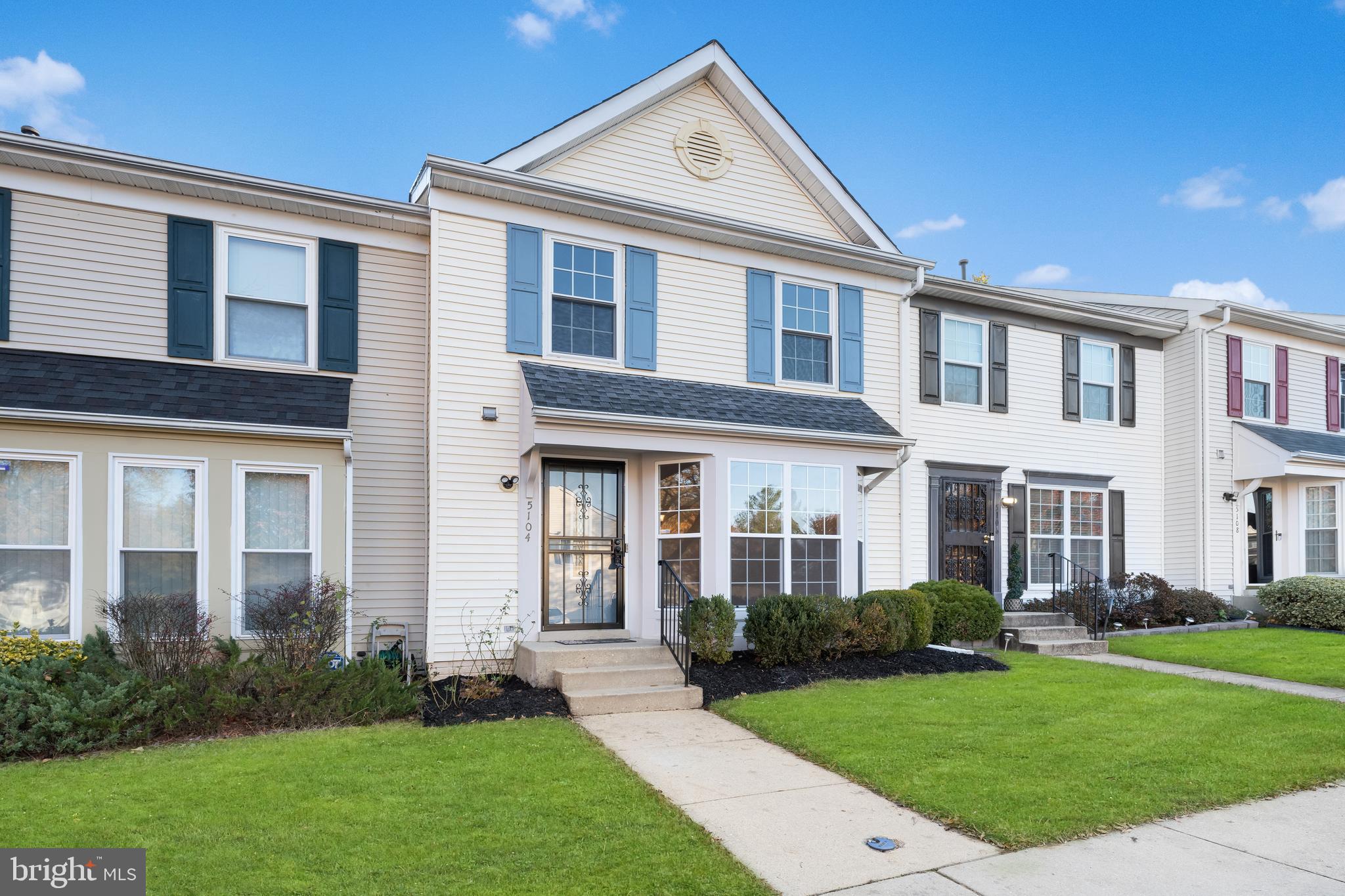 REGENCY MEADOWS - Residential