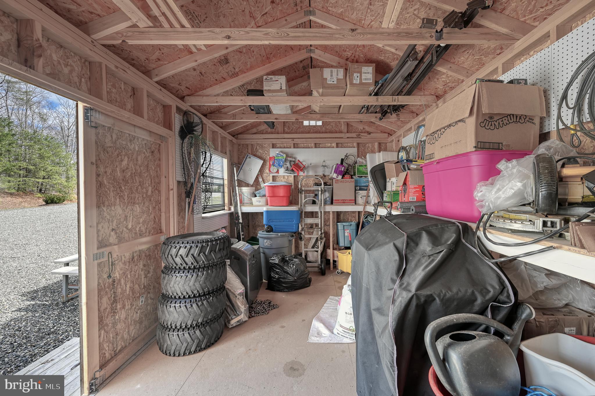 MAGNOLIA HARBOUR - Residential