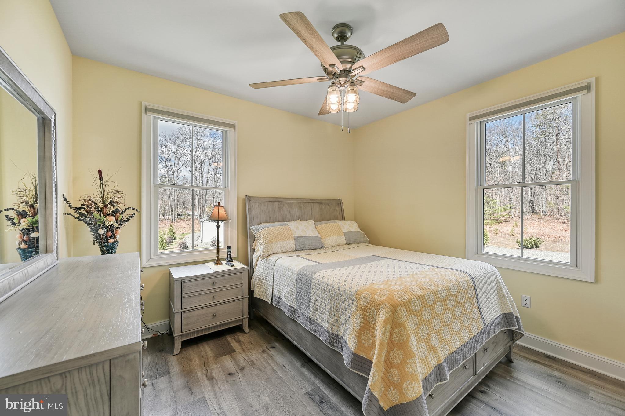 MAGNOLIA HARBOUR - Residential