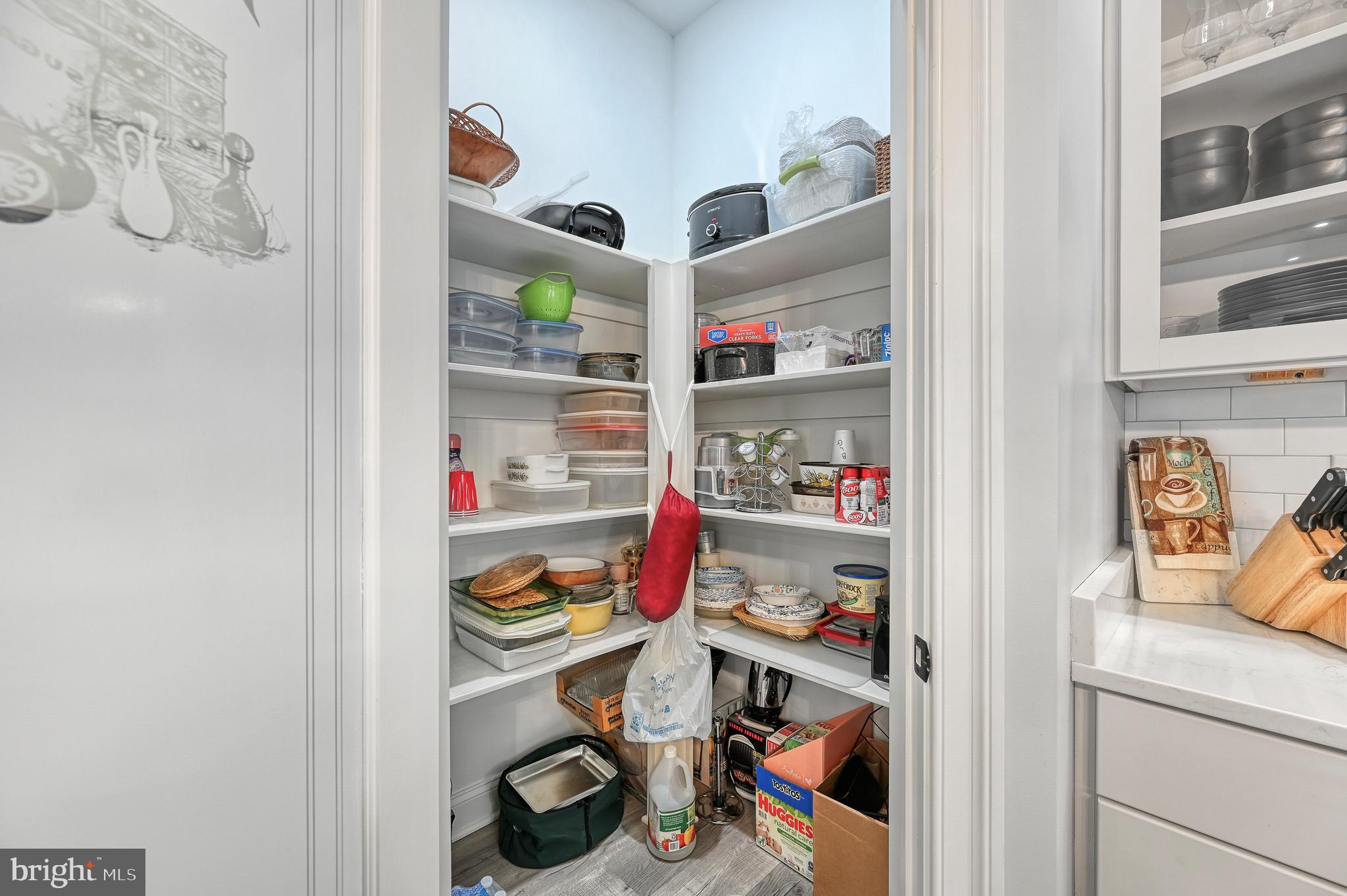 MAGNOLIA HARBOUR - Residential