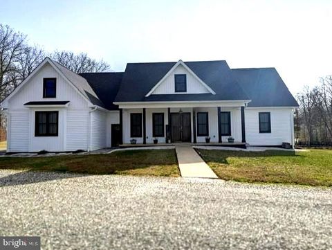 4600 MAGNOLIA HARBOUR DRIVE SPOTSYLVANIA VA 22551