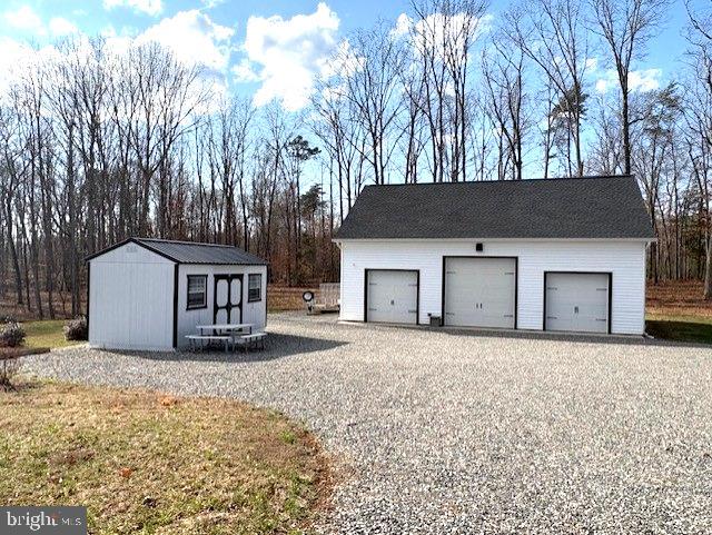 4600 MAGNOLIA HARBOUR DRIVE