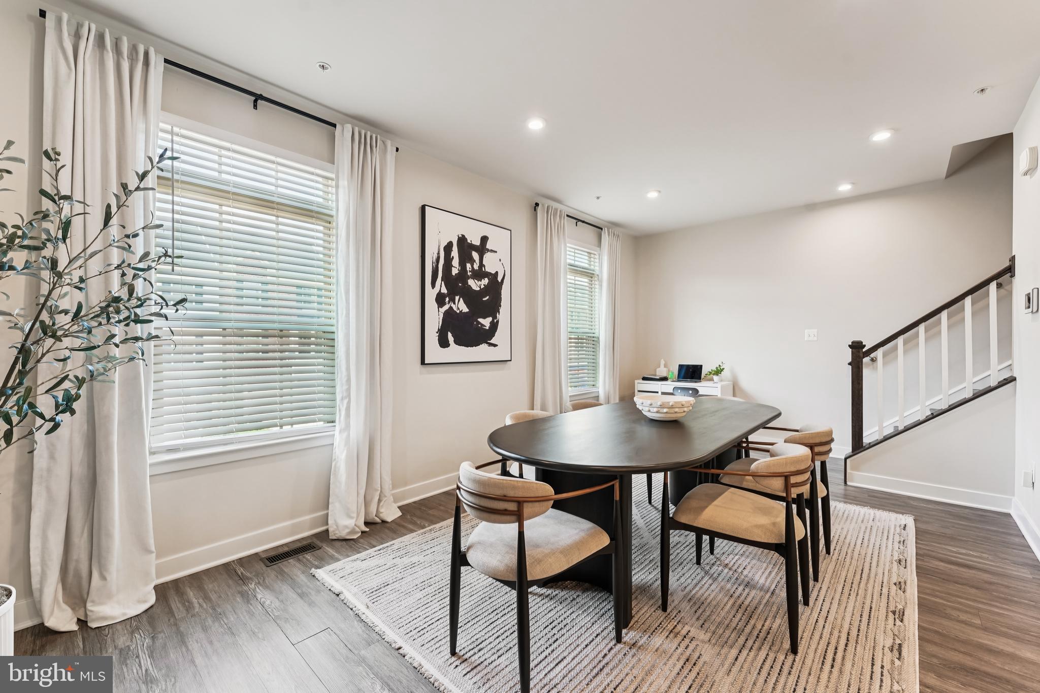 SIGNATURE CLUB - Residential