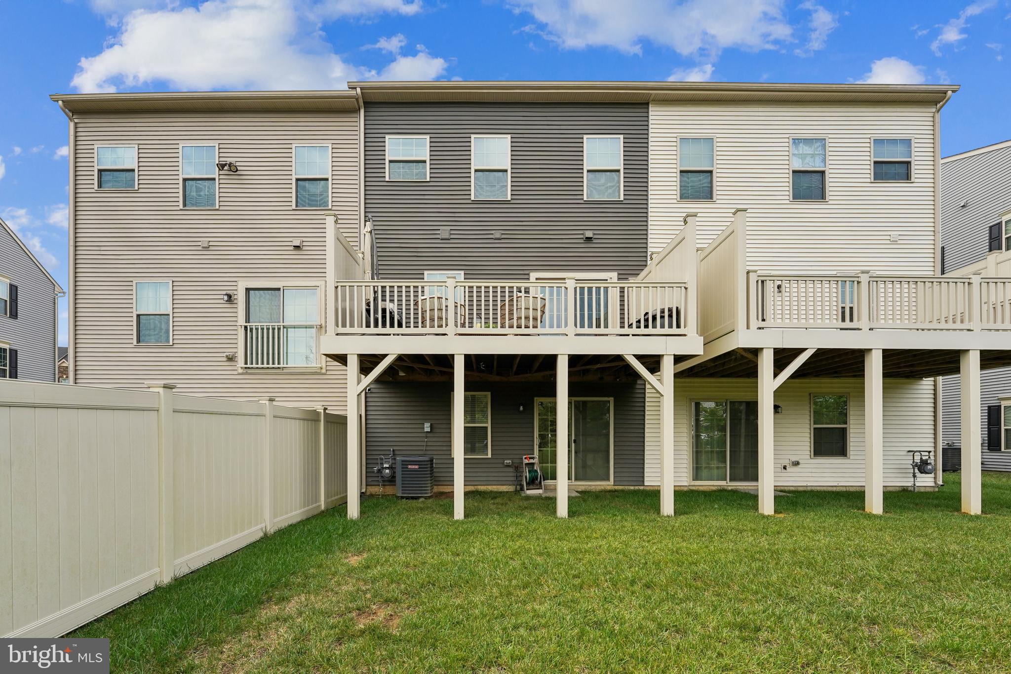 SIGNATURE CLUB - Residential