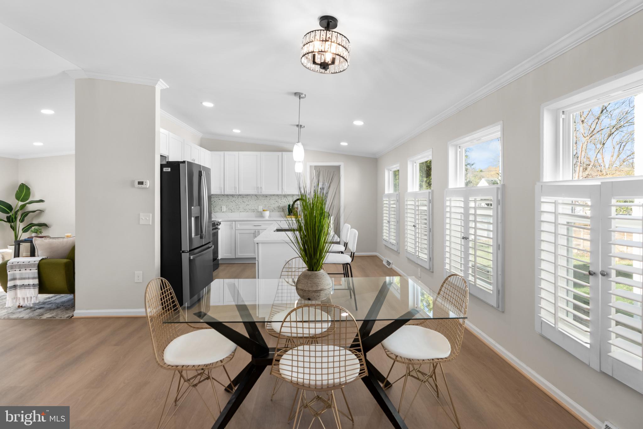 NEW ALEXANDRIA - Residential