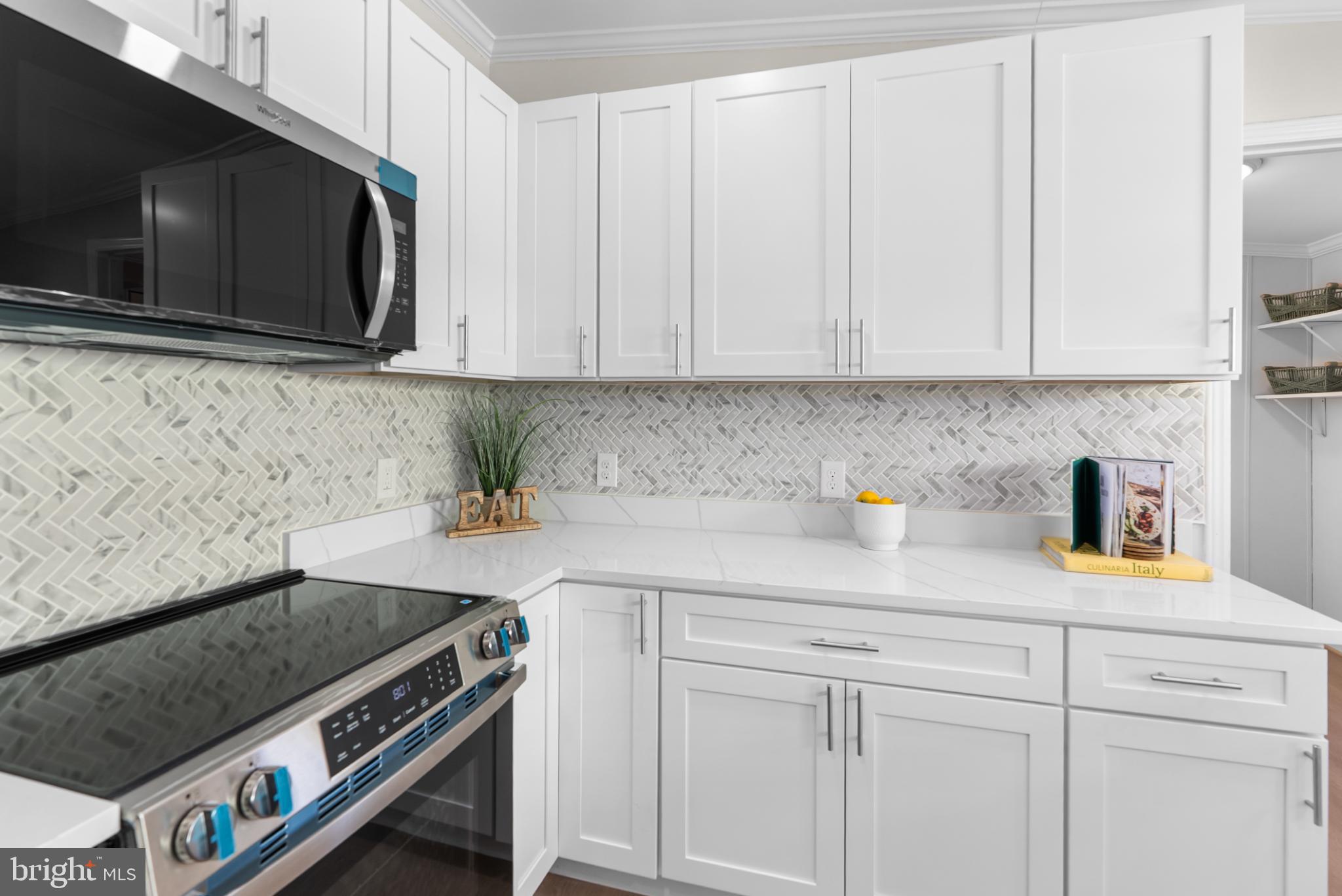 NEW ALEXANDRIA - Residential