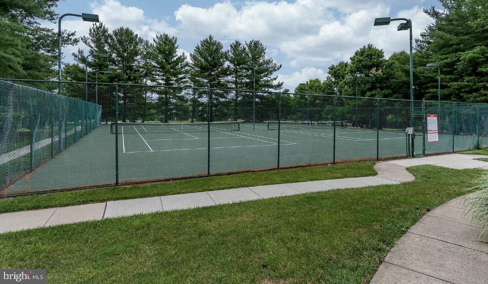 OWINGS MILLS NEWTOWN - Residential