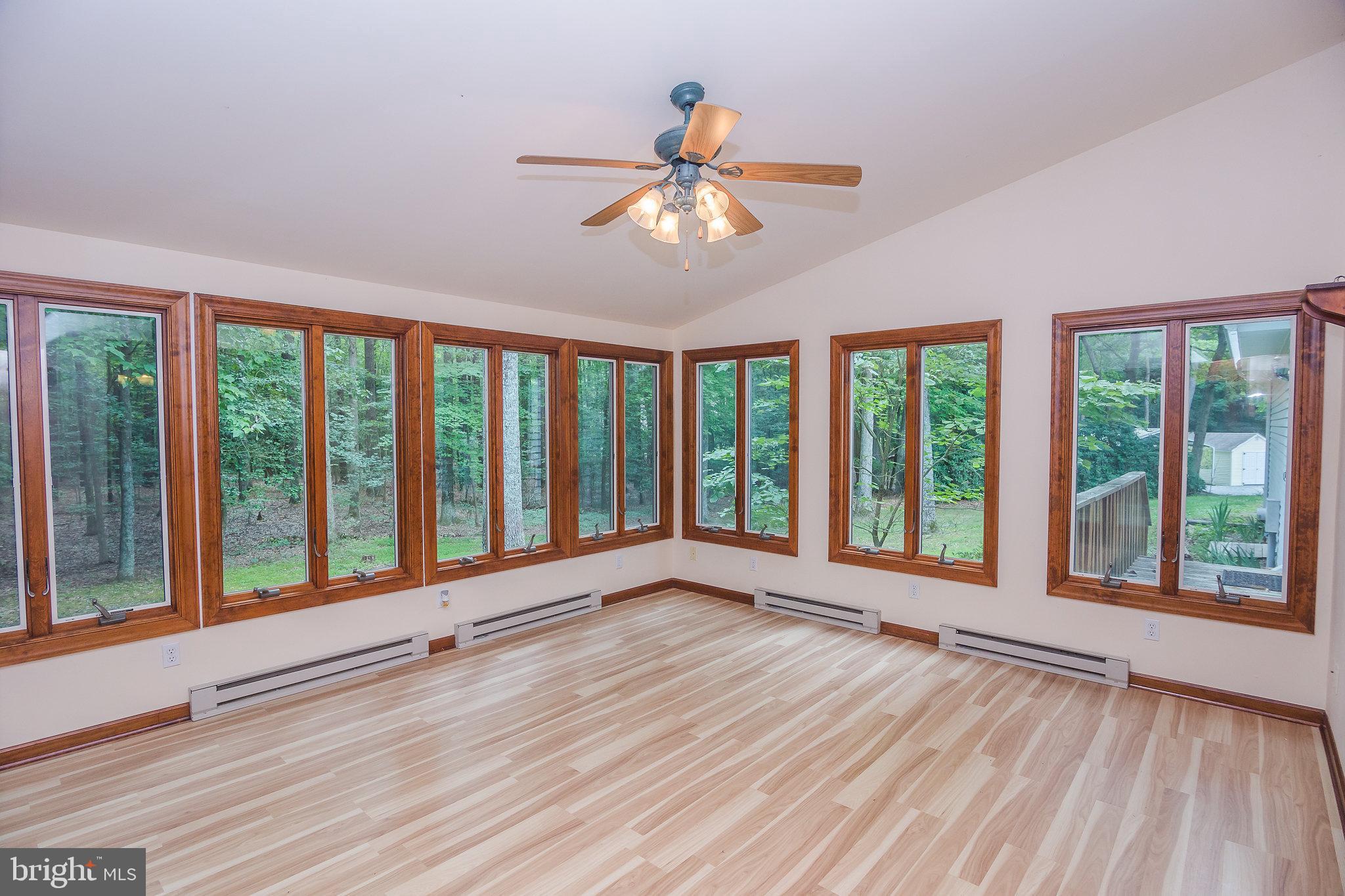 DEER HARBOUR - Residential