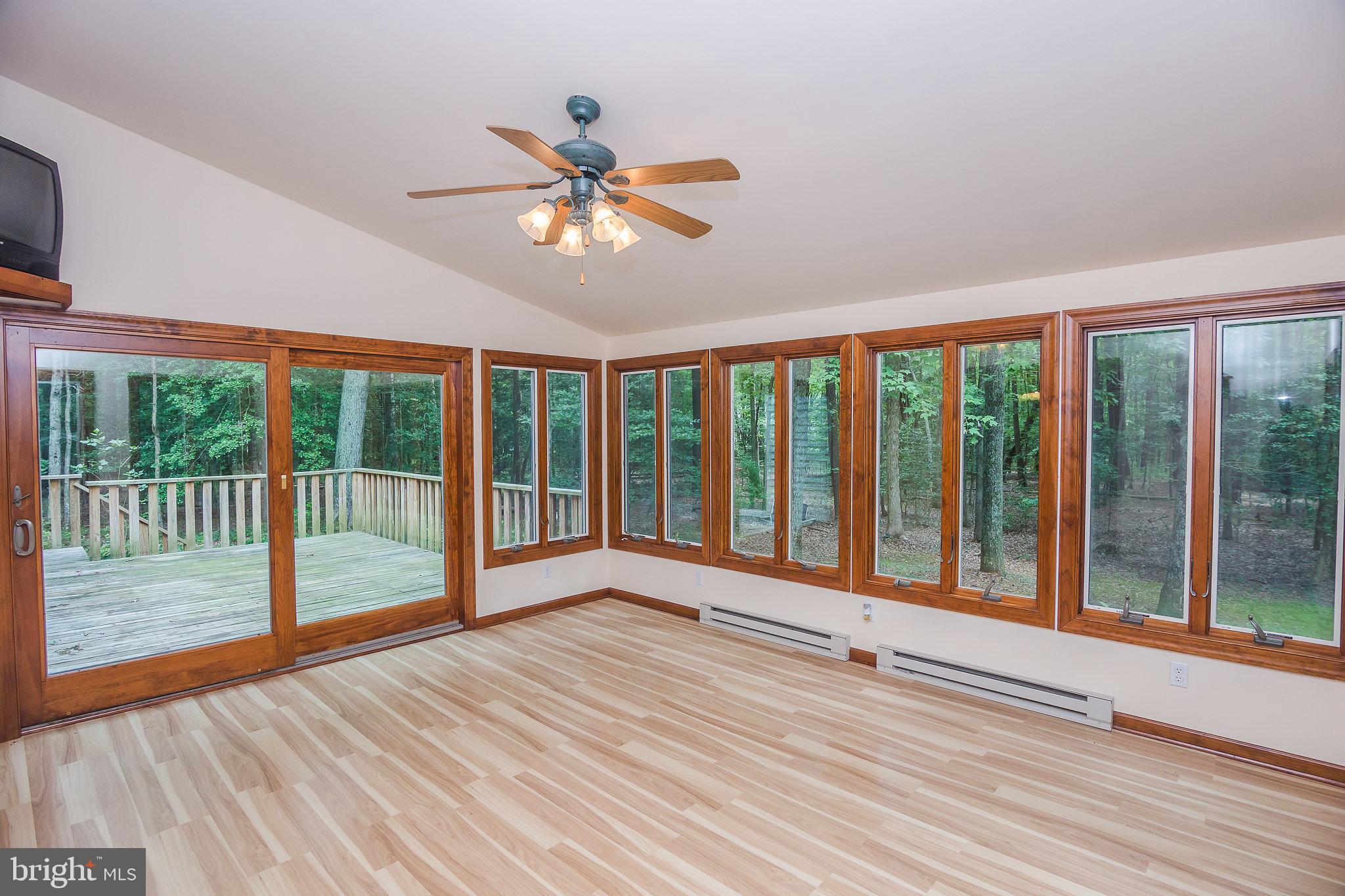 DEER HARBOUR - Residential