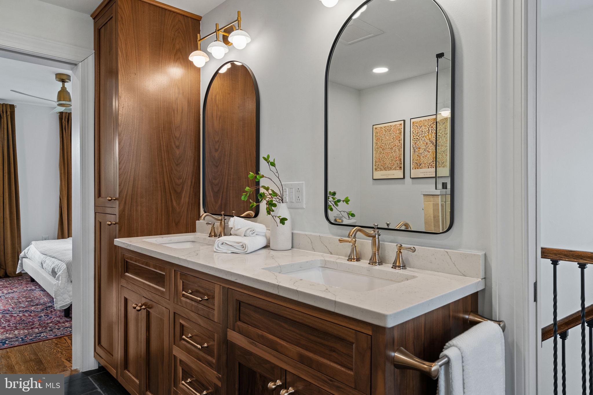 BELLA VISTA - Residential