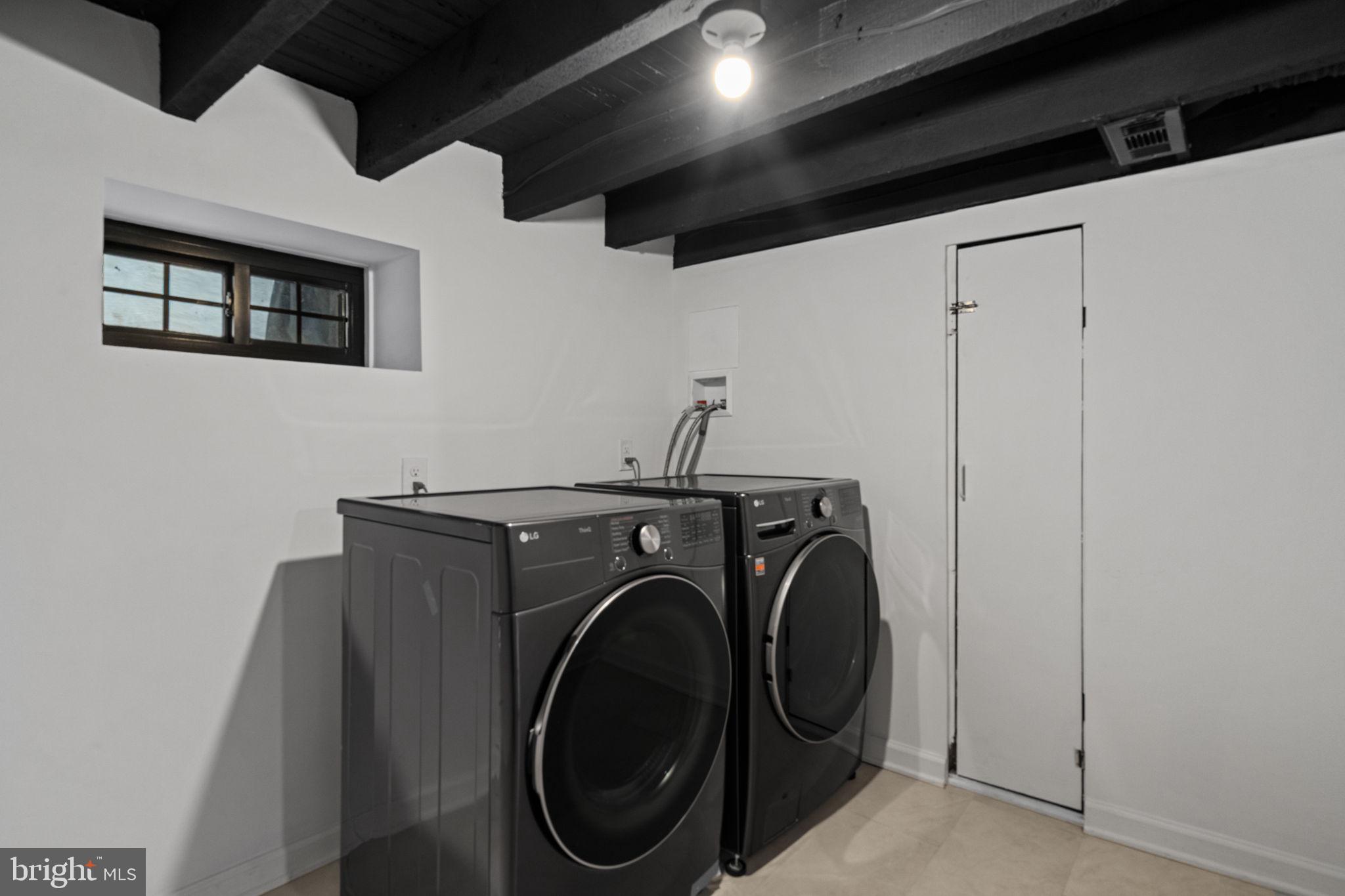 BELLA VISTA - Residential