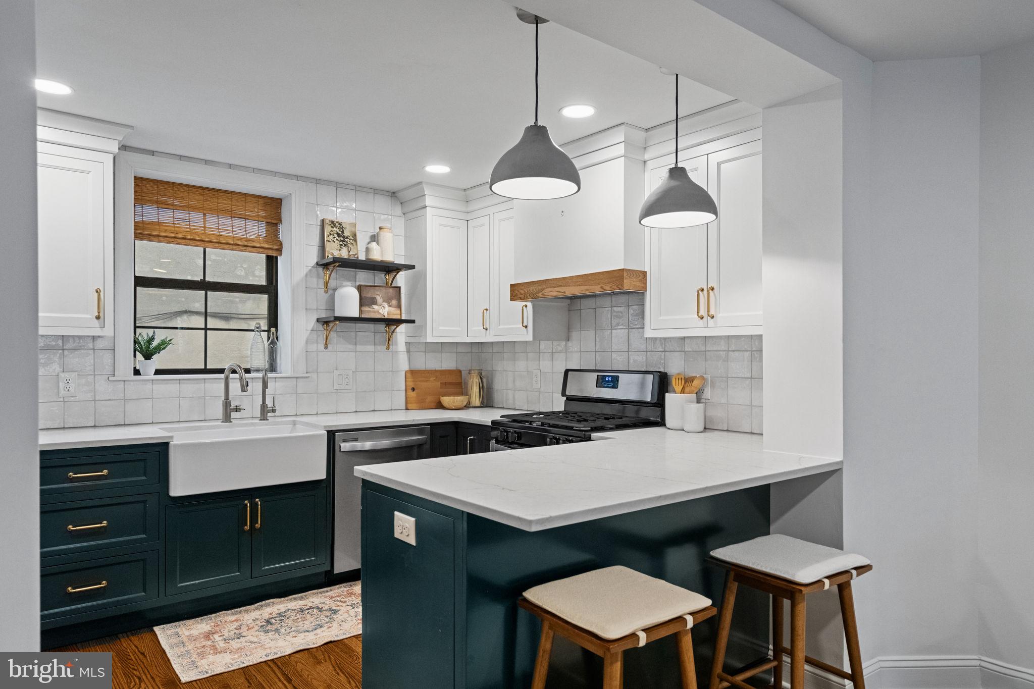 BELLA VISTA - Residential