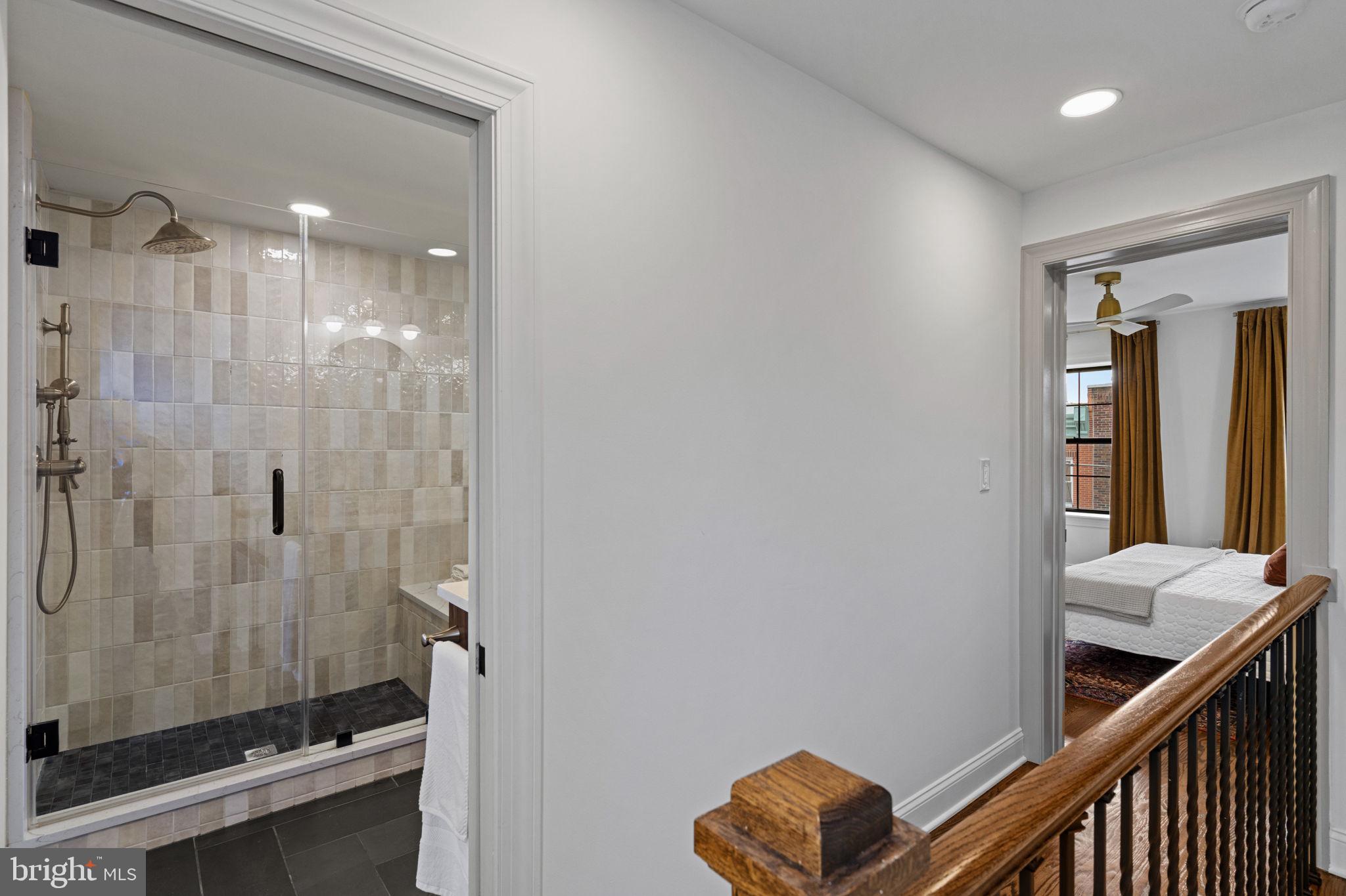 BELLA VISTA - Residential