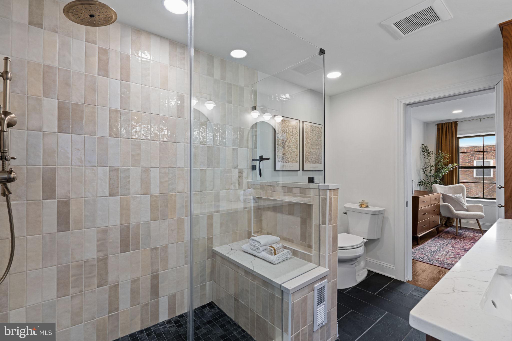 BELLA VISTA - Residential