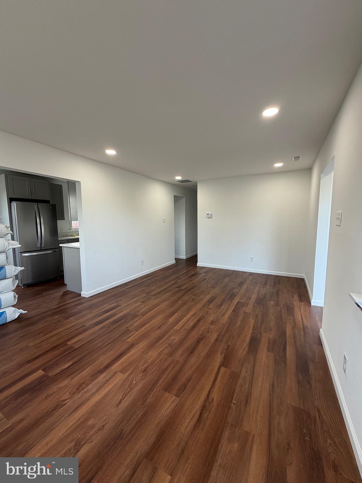 MANOR PARK - Residential