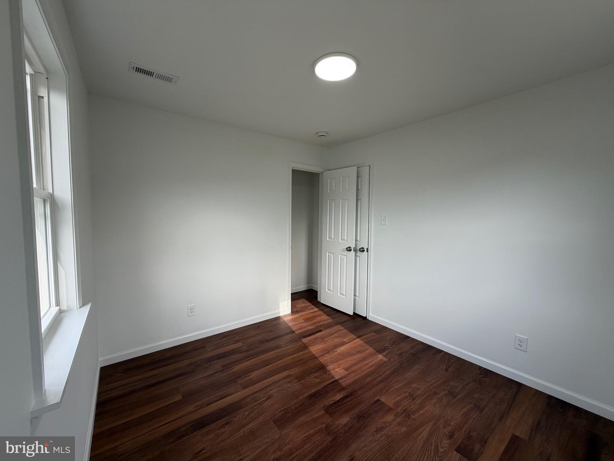 MANOR PARK - Residential