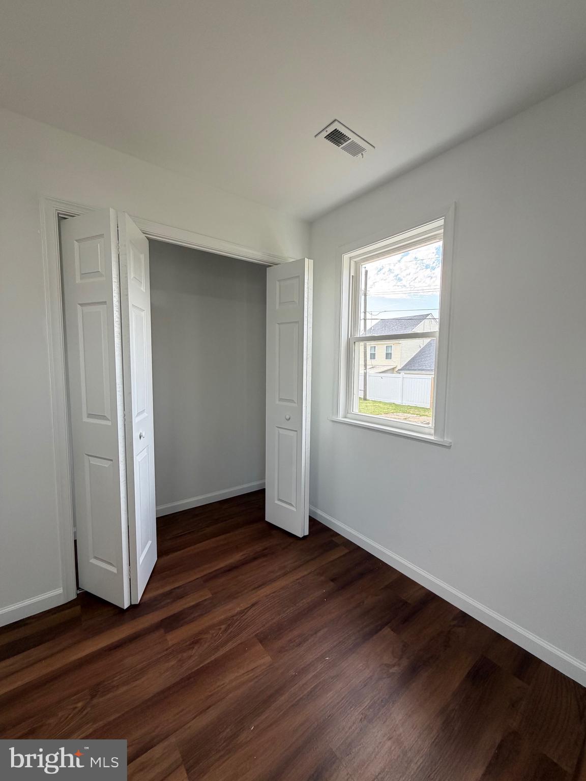 MANOR PARK - Residential