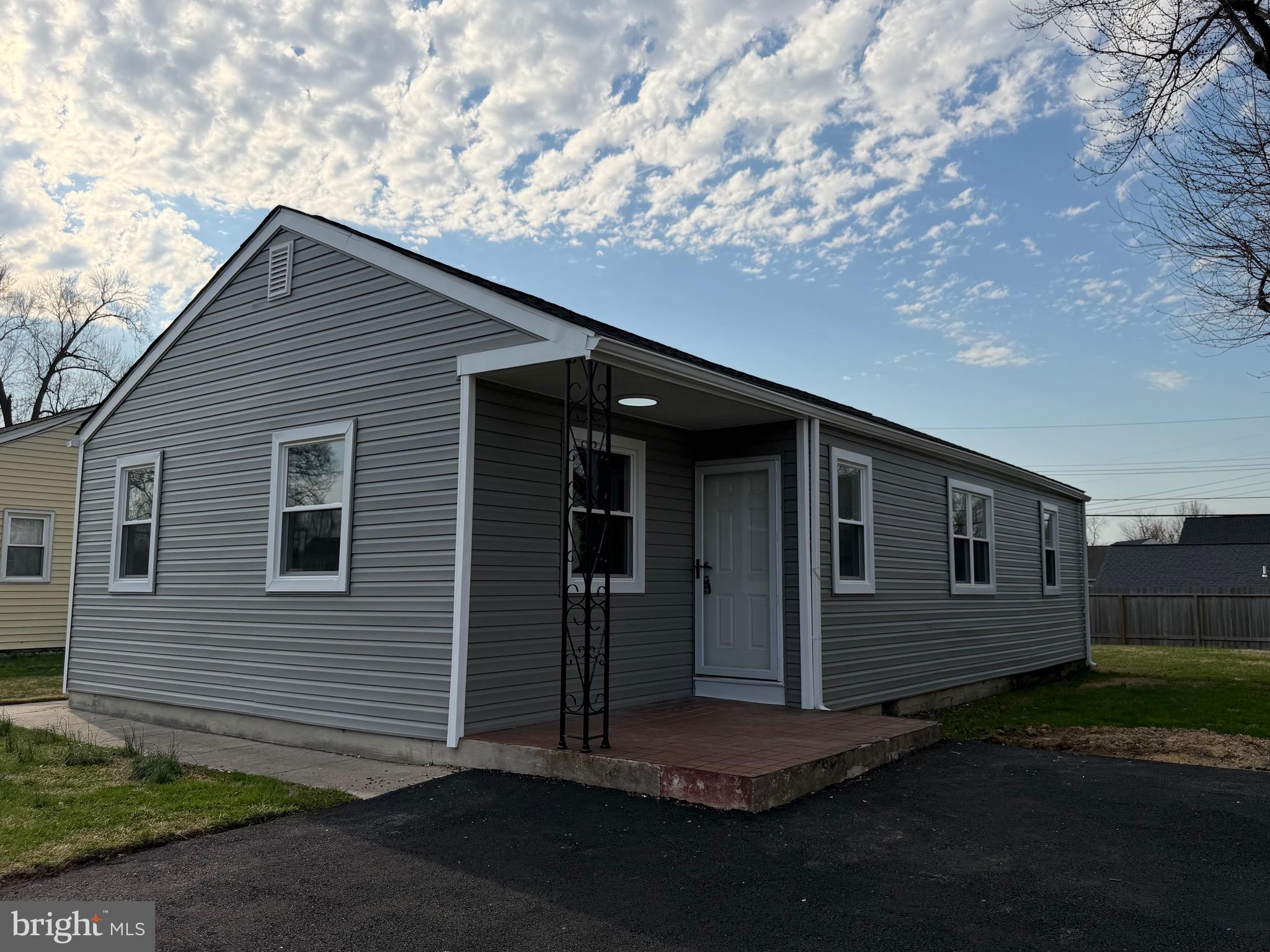 MANOR PARK - Residential