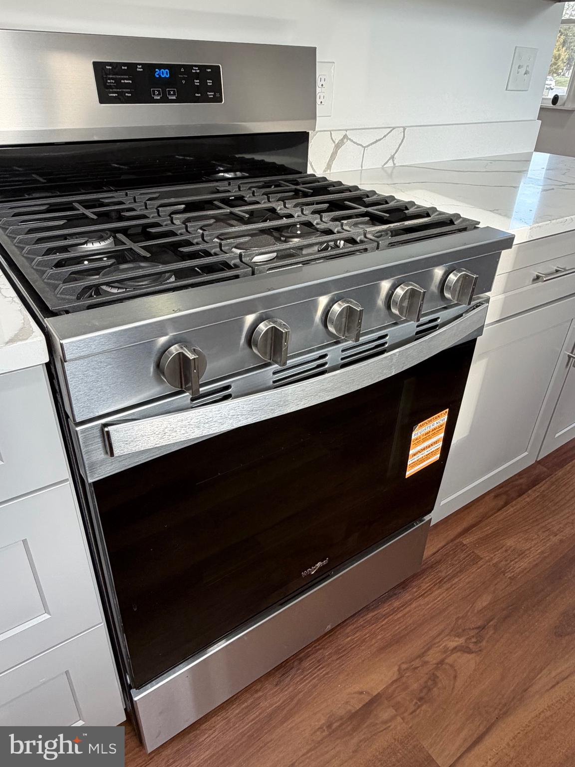 MANOR PARK - Residential