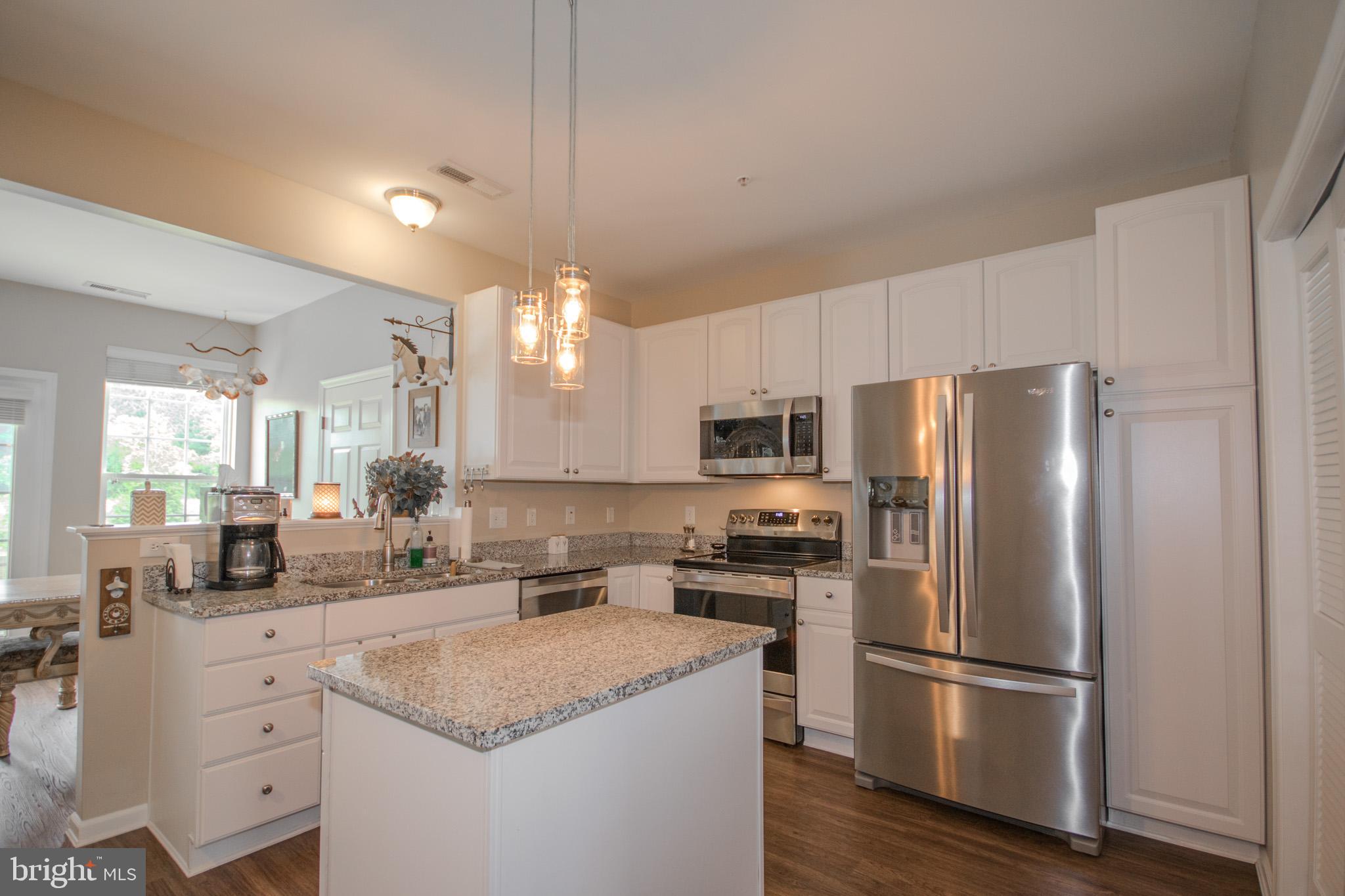 CEDAR COMMONS - Residential