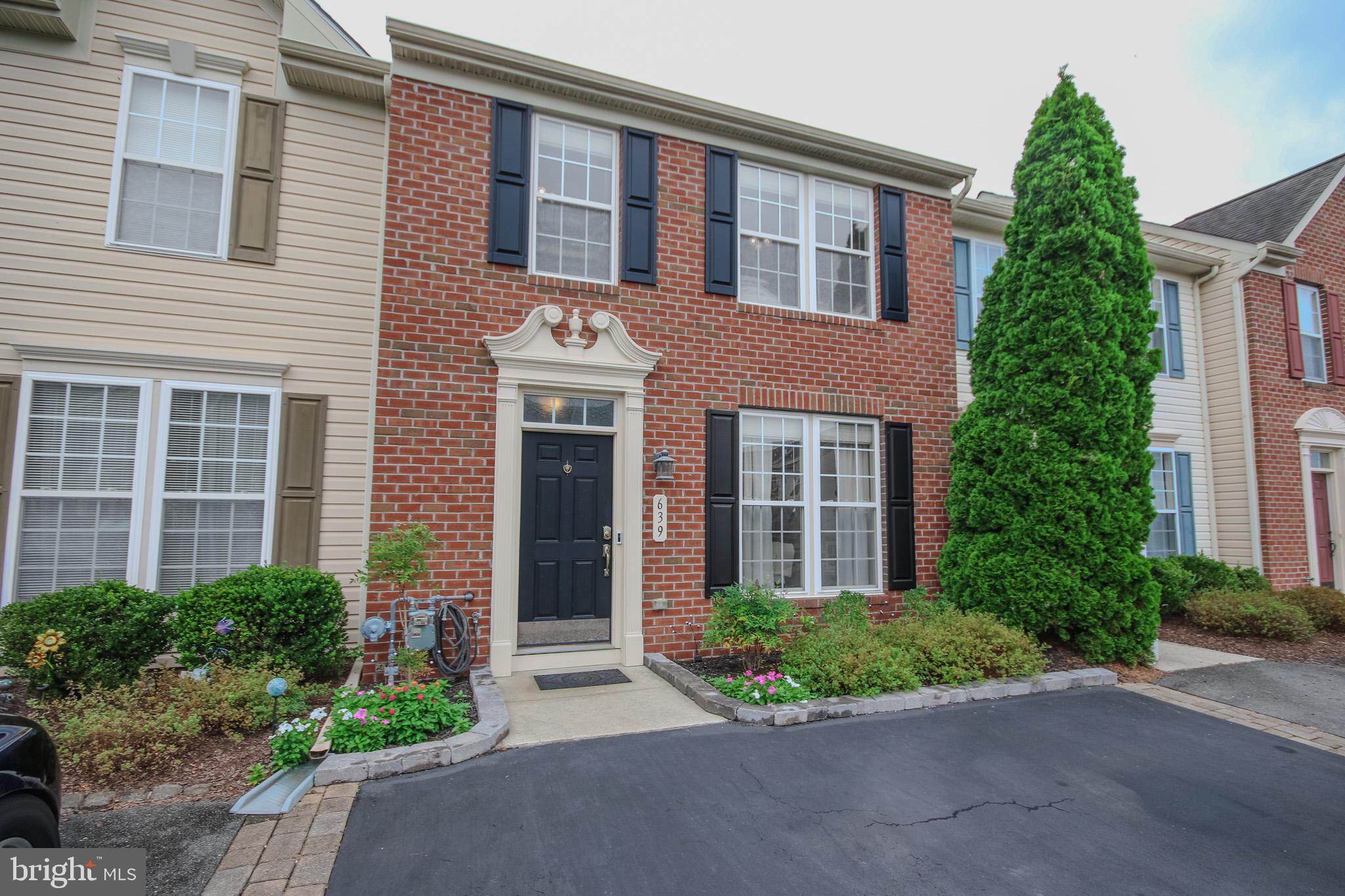 CEDAR COMMONS - Residential