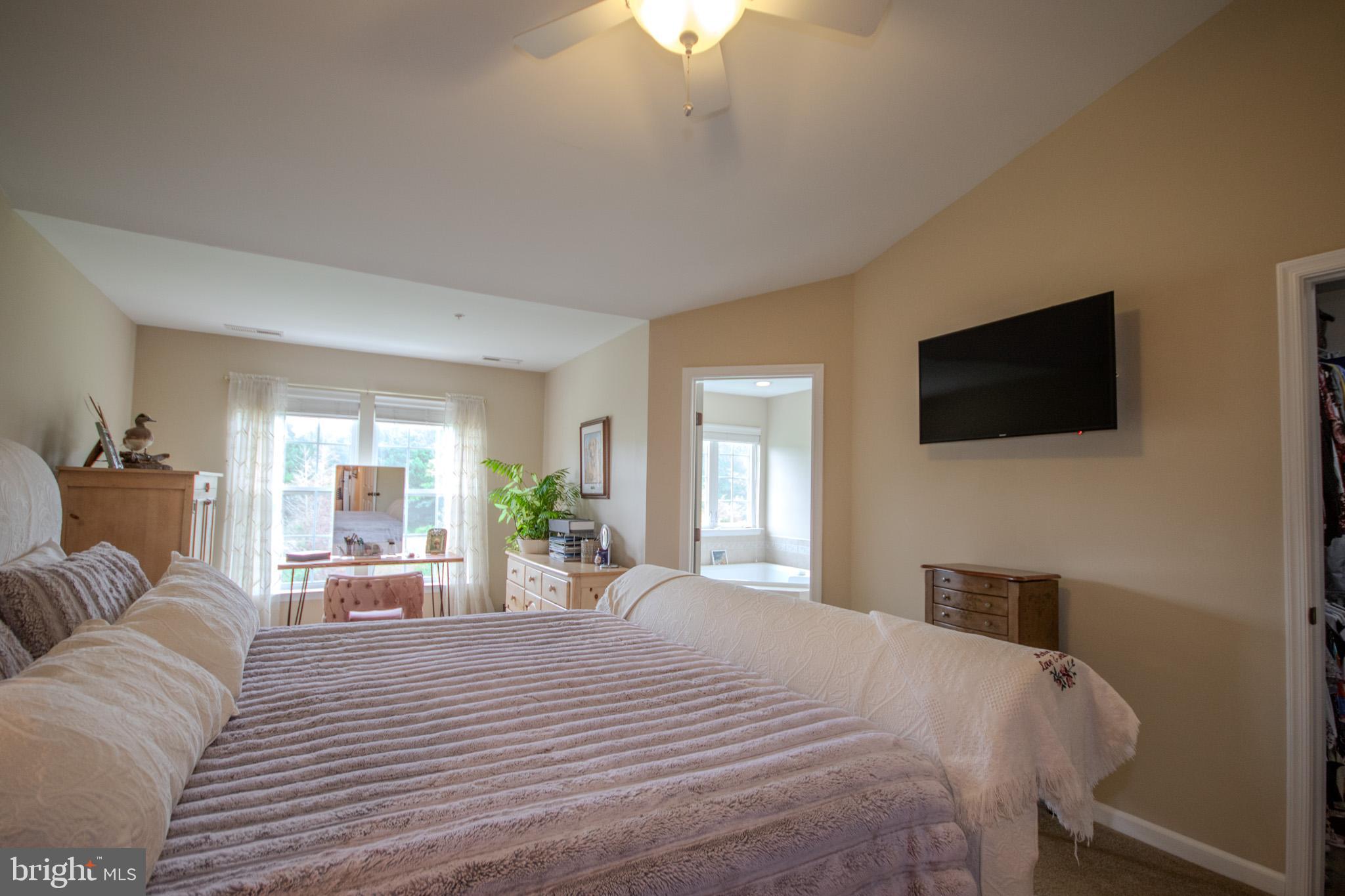 CEDAR COMMONS - Residential