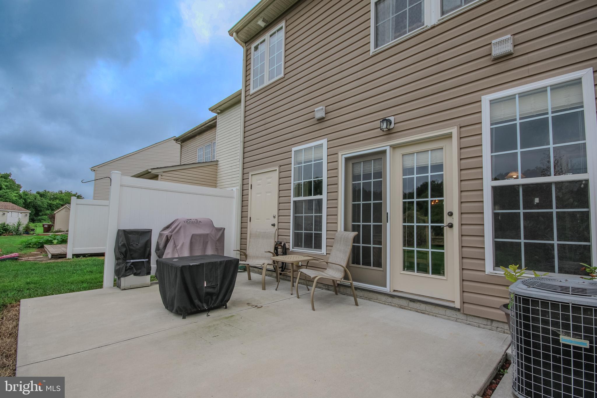 CEDAR COMMONS - Residential