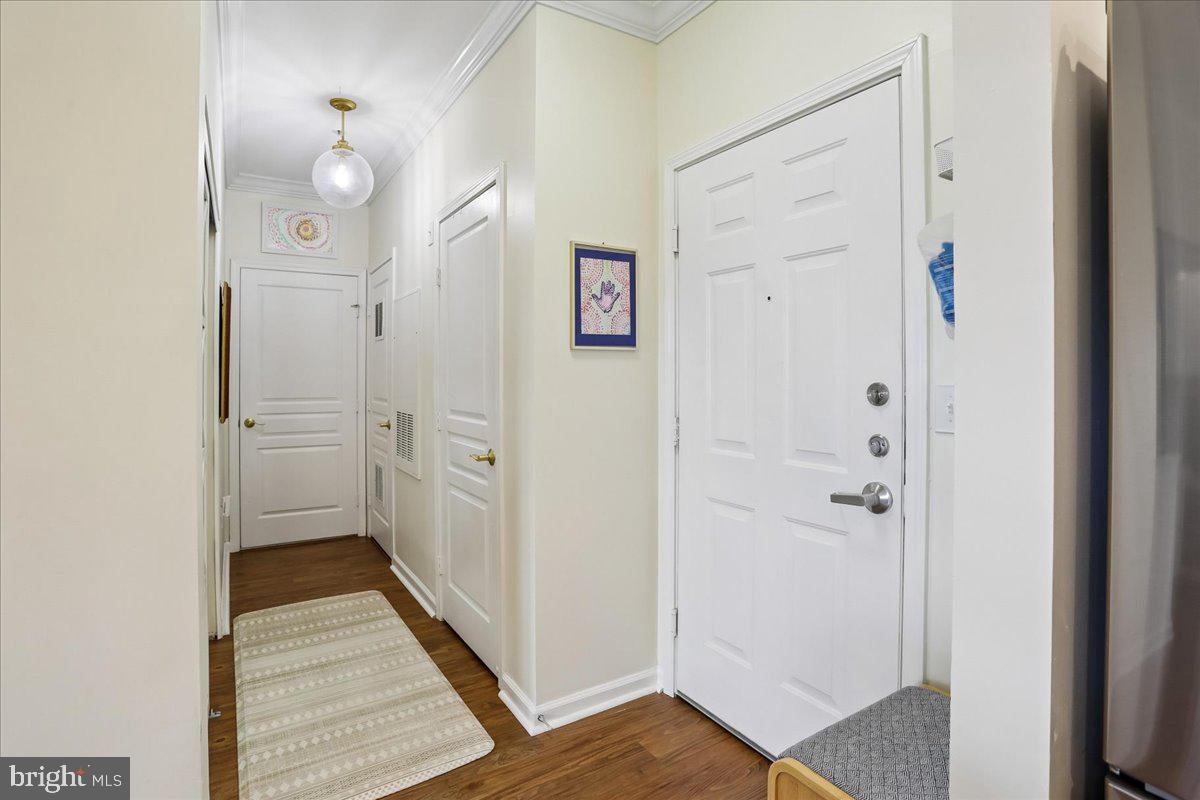 12000 MARKET STREET 382