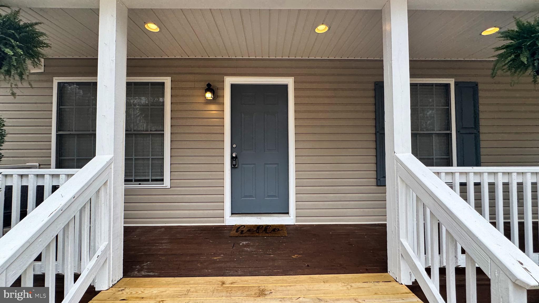 LAKE LAND OR - Residential