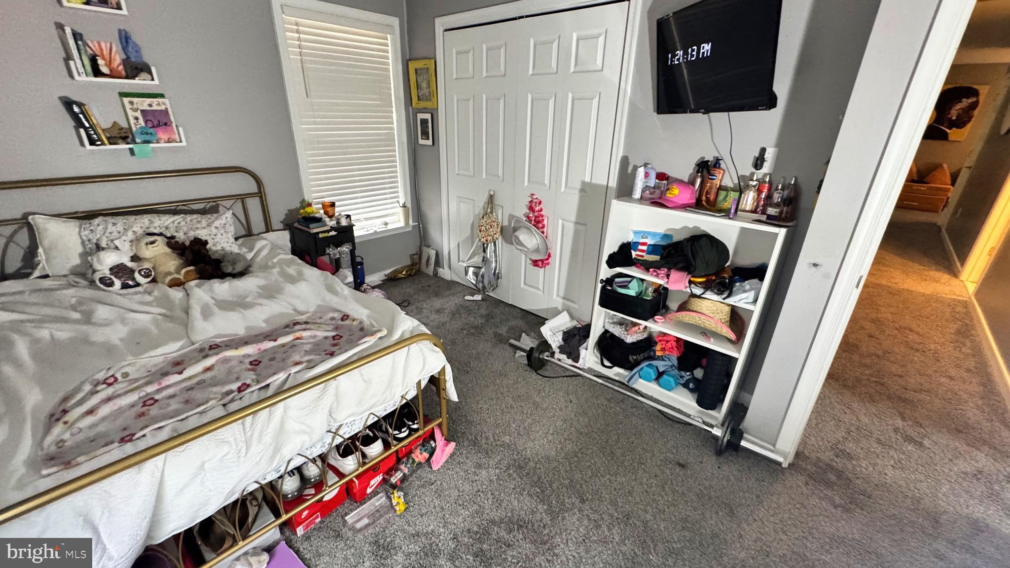 LAKE LAND OR - Residential